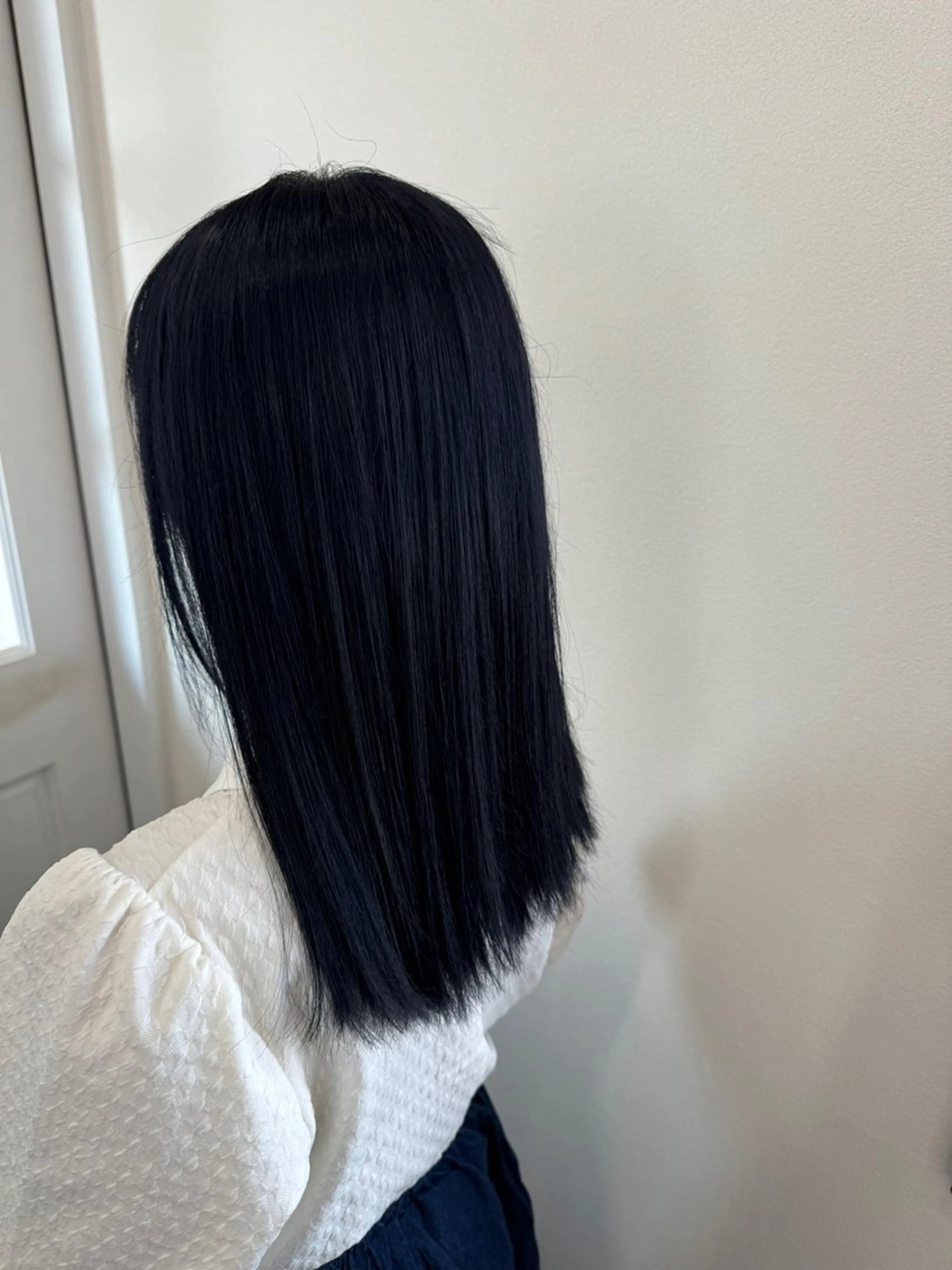 ロング カラー 黒髪 ブルーカラー ブルーブラック 松ヶ迫 珠里のヘアスタイル