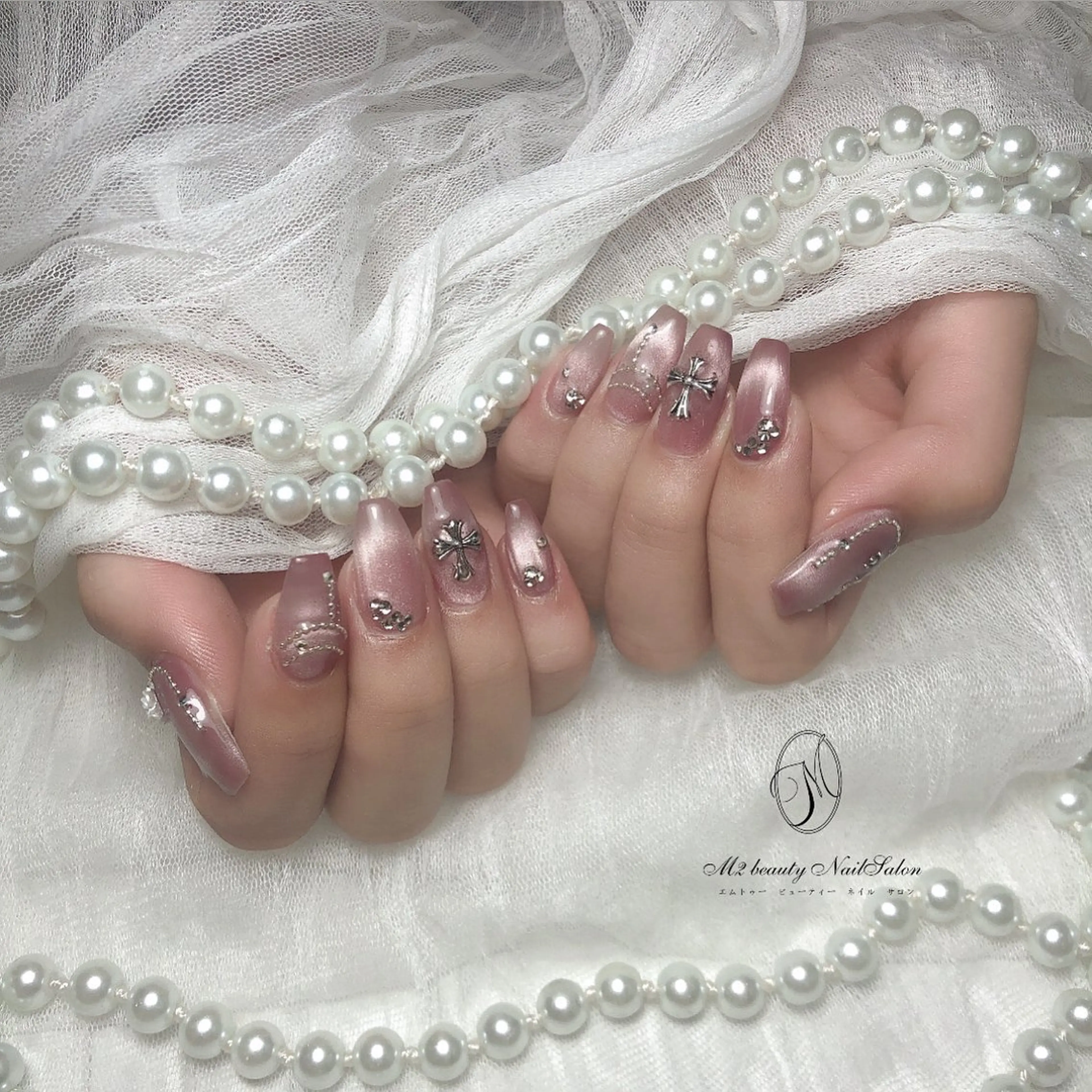 ネイル アートネイル 長さ出し フラッシュネイル ジェルネイル ラメ(グリッター) ハンドネイル M2 beauty Nankaのネイルデザイン