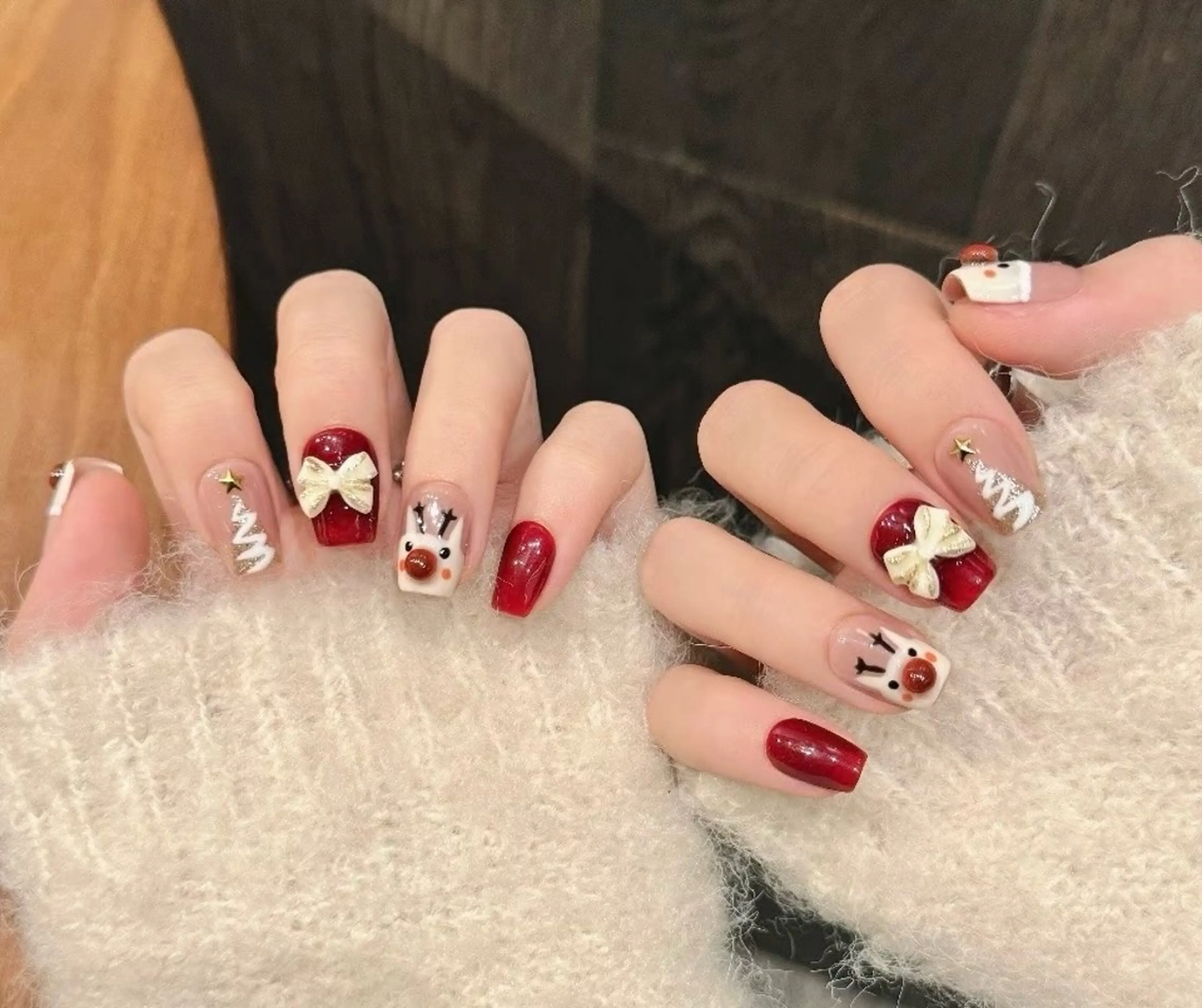 ネイル 高木 維麗絲のネイルデザイン