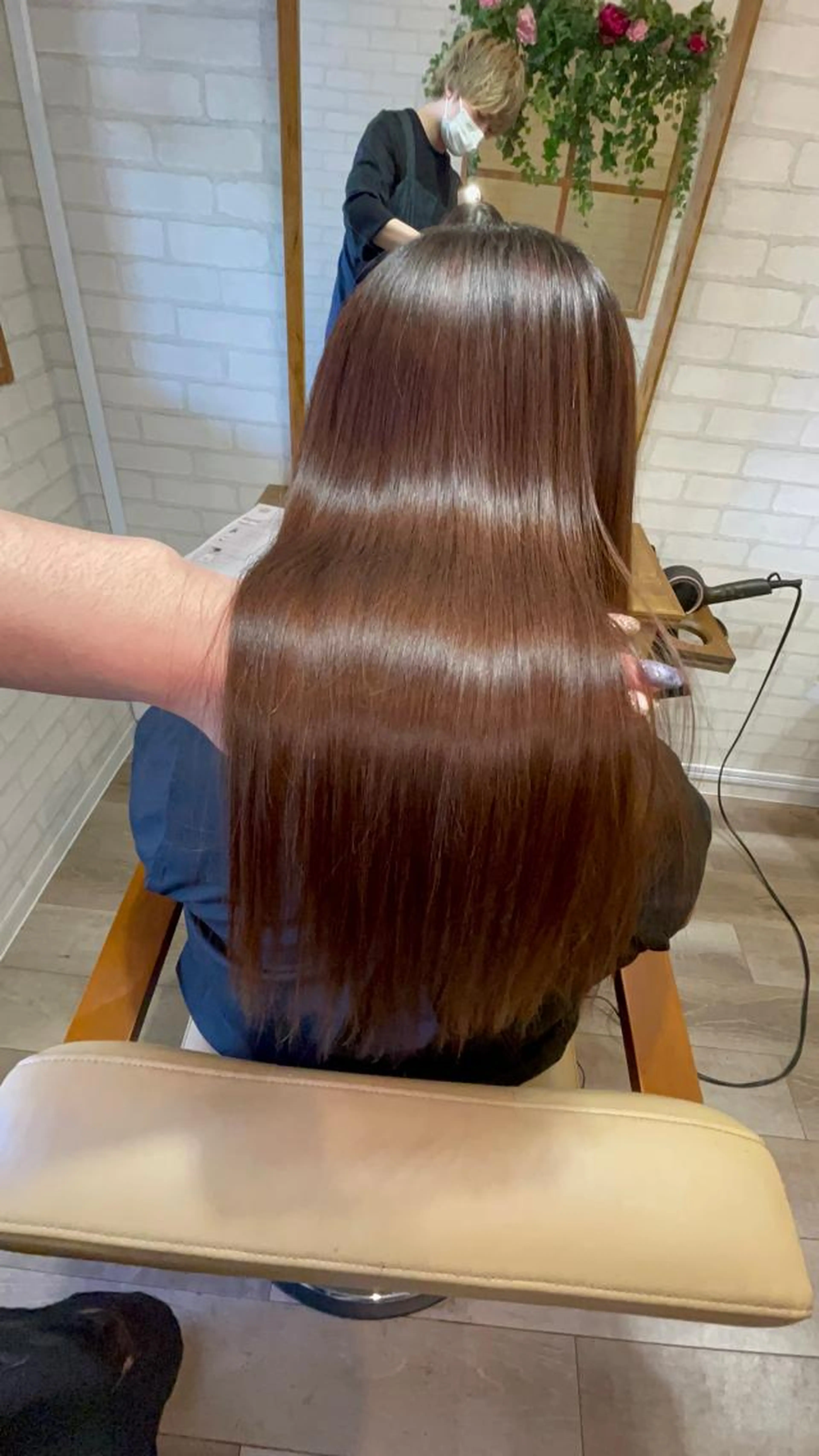 美髪ストレート＋ULTOWAトリートメントの写真