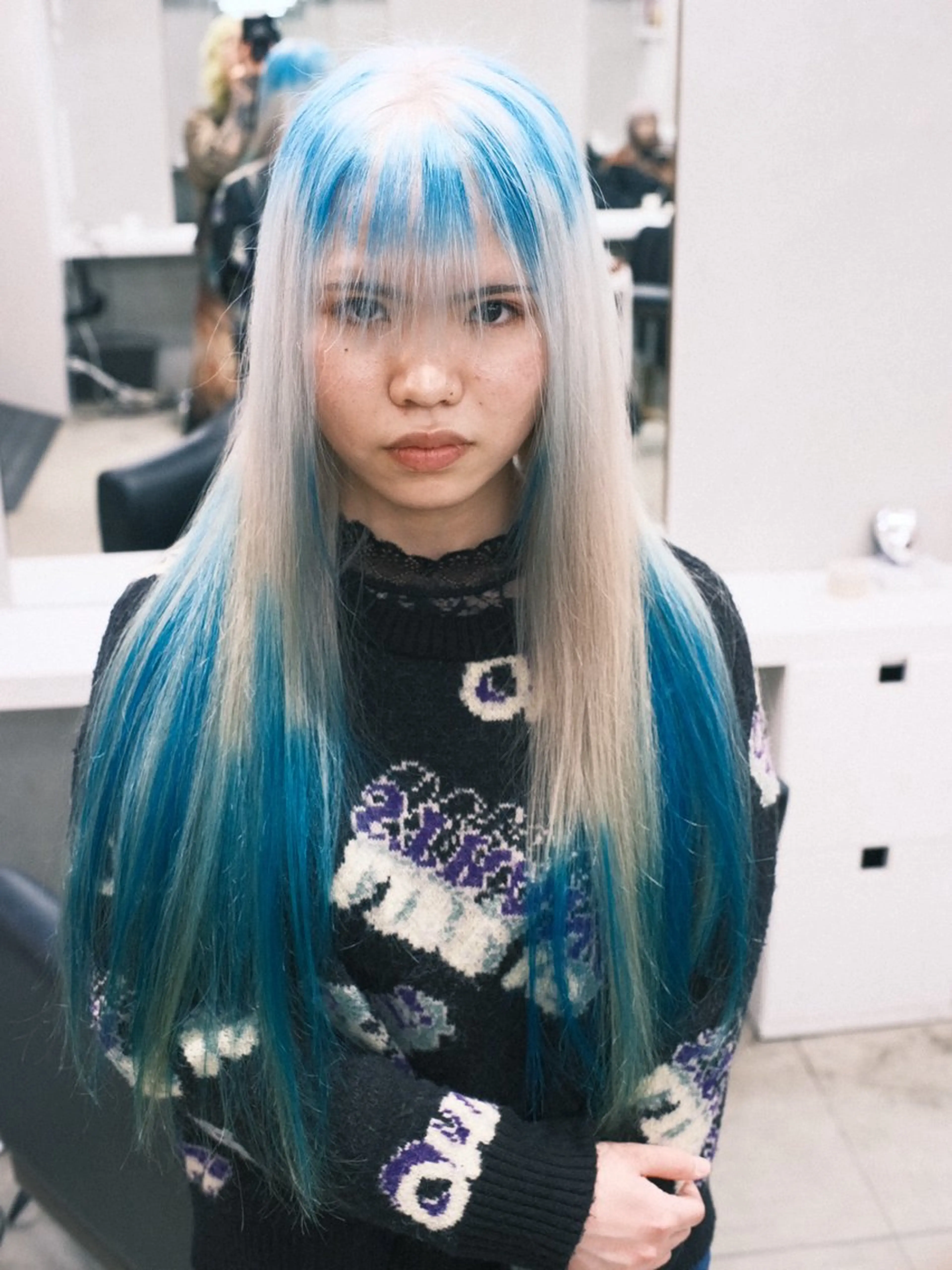 ロング カラー ヘアアレンジ ヘアカラー トリートメント 個性爆弾💣 ダブルカラー/ゆかのヘアスタイル