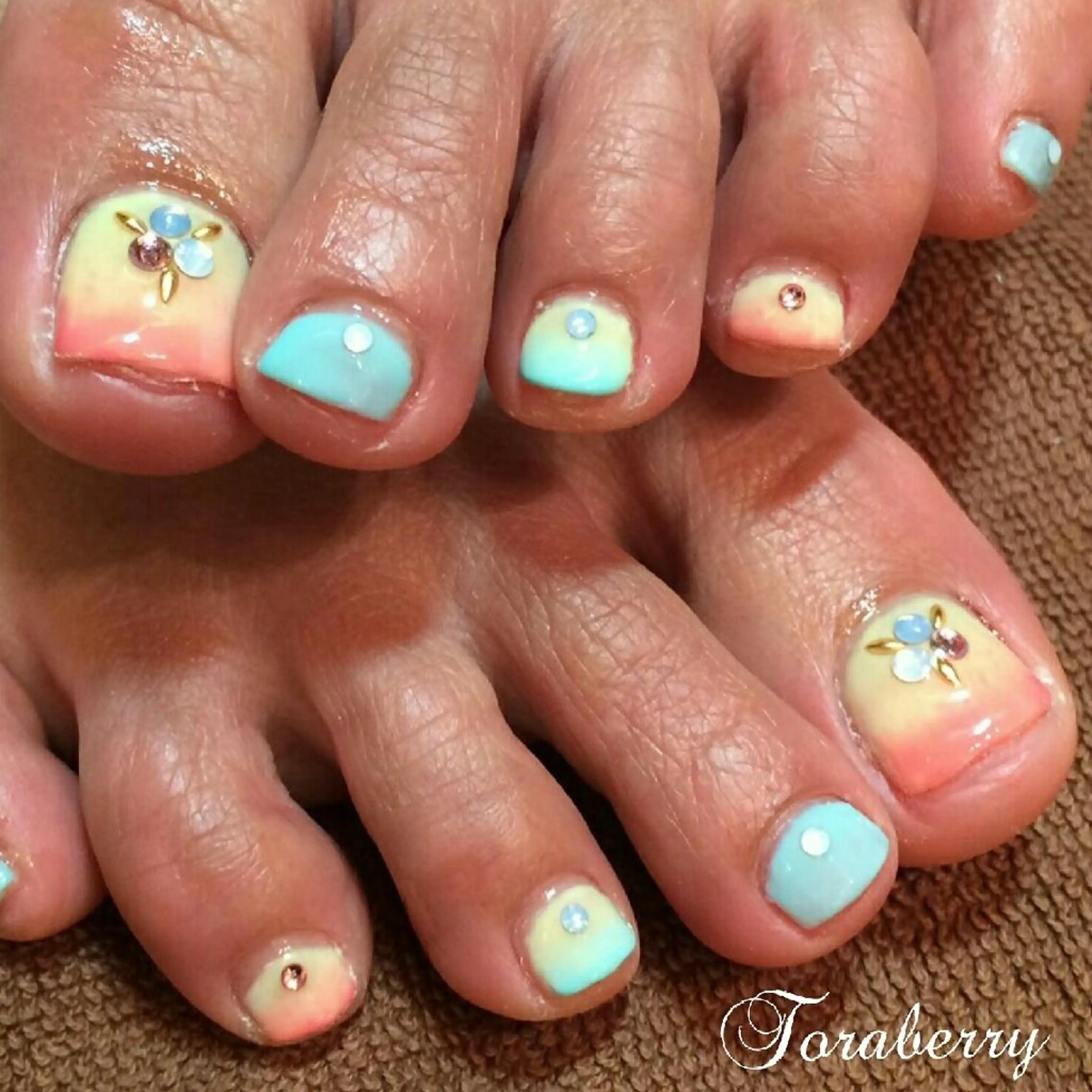 ネイル ネイリスト なつみのネイルデザイン