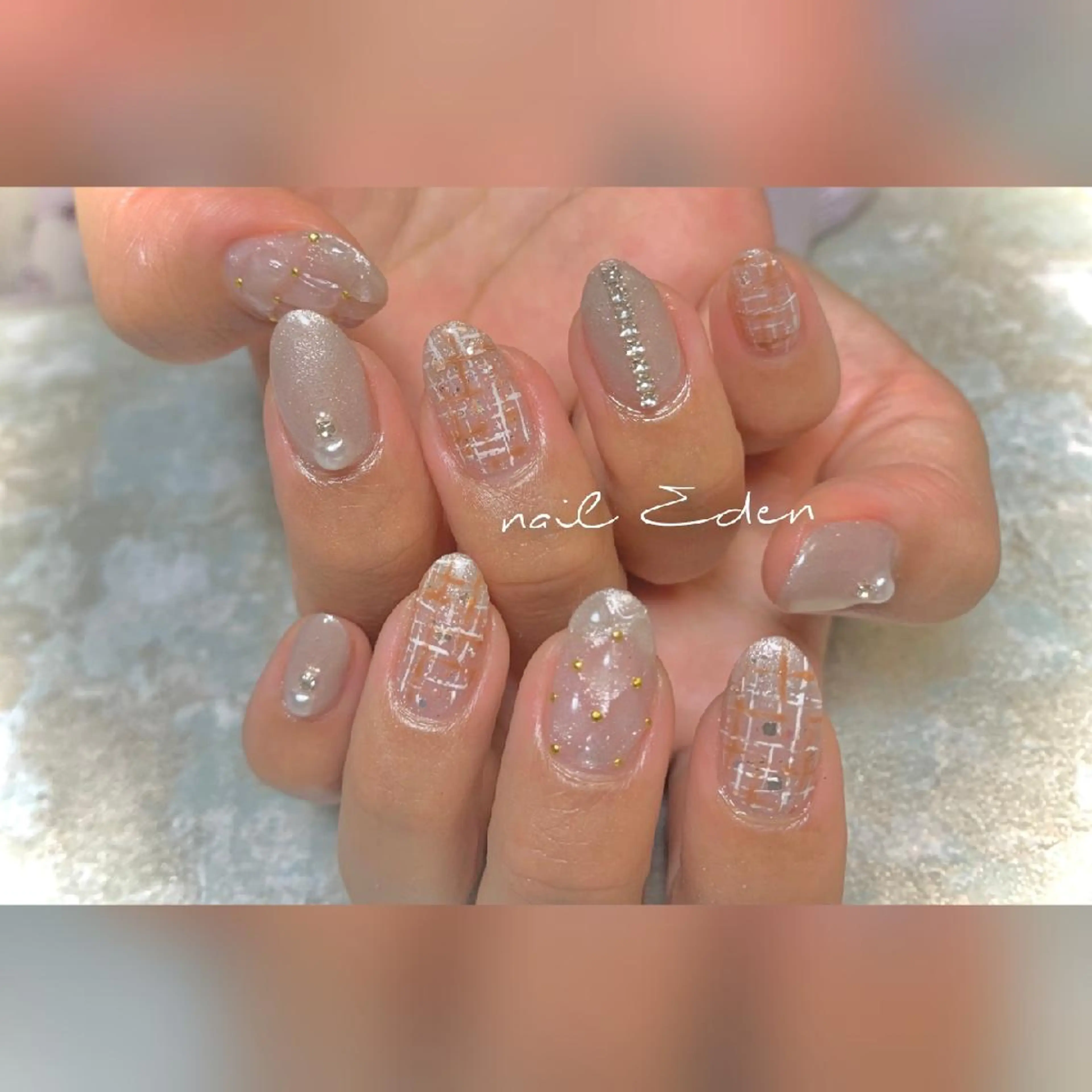 ネイル 持ち込み ツイードネイル Eden ♾️のネイルデザイン