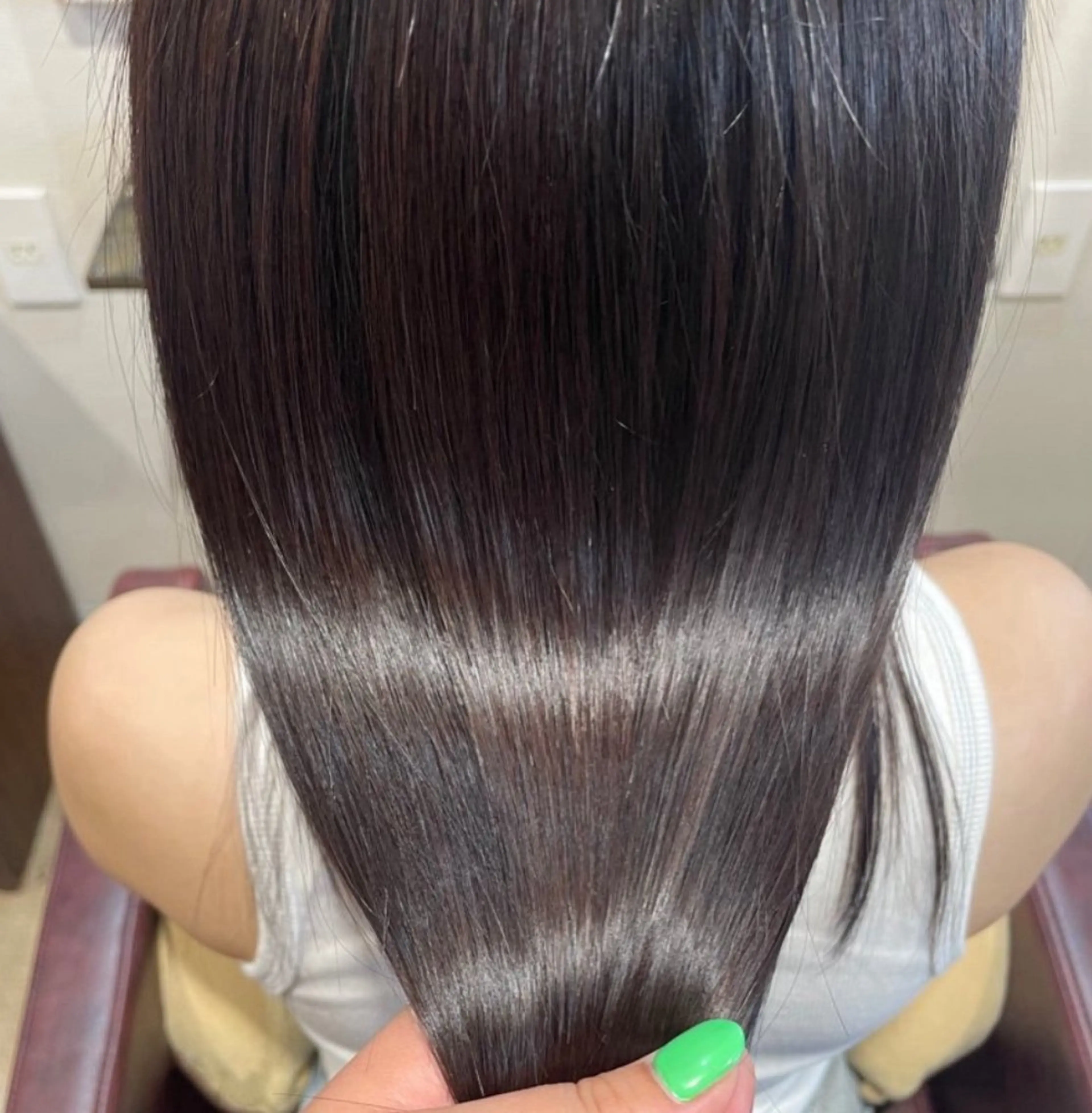 ロング カラー 髪質改善 レイヤーカット トリートメント 透明感カラー/ くびれヘア/ユウユのヘアスタイル