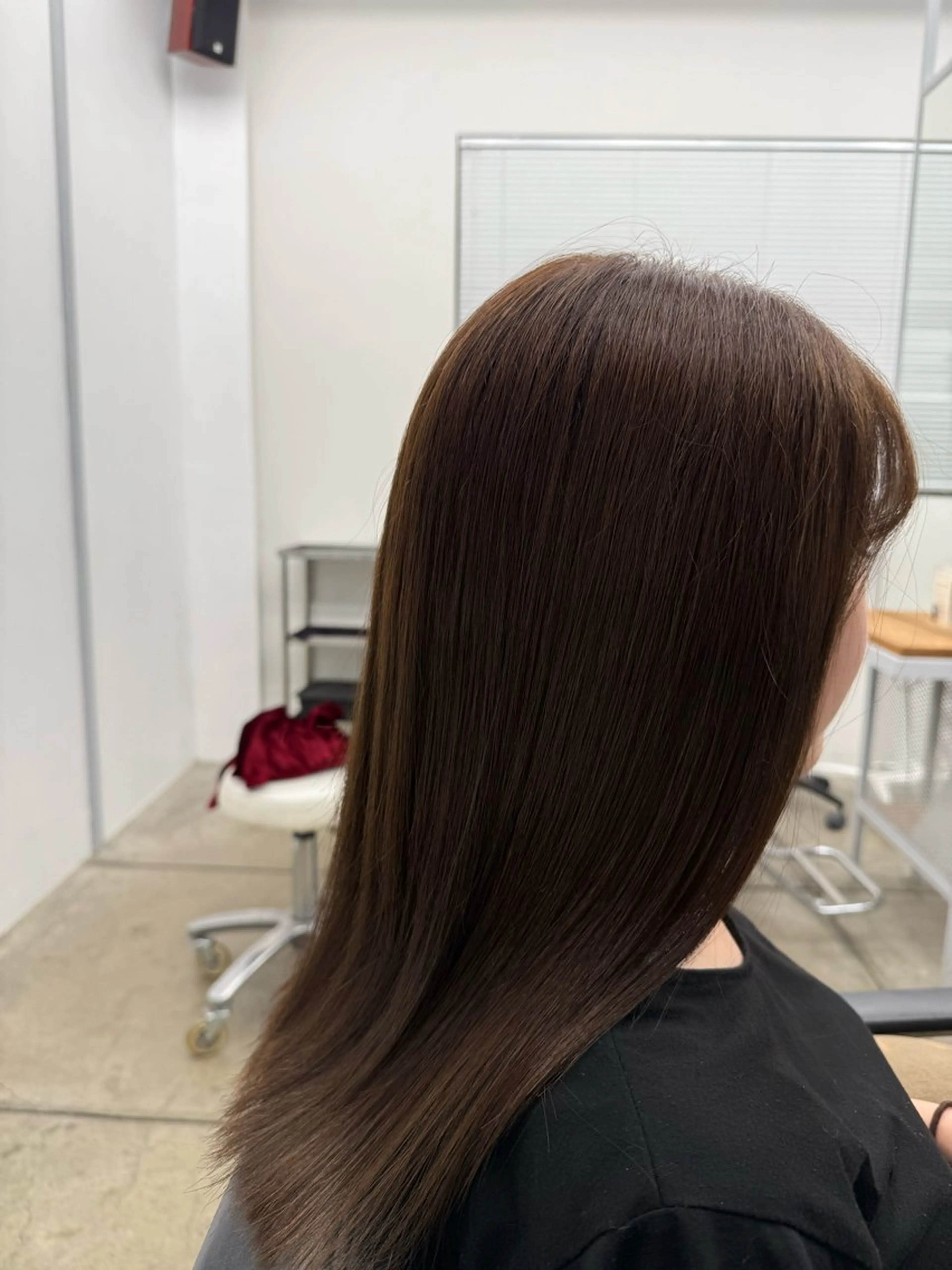 ロング カラー 透明感カラー グレージュ 竹山 功起のヘアスタイル
