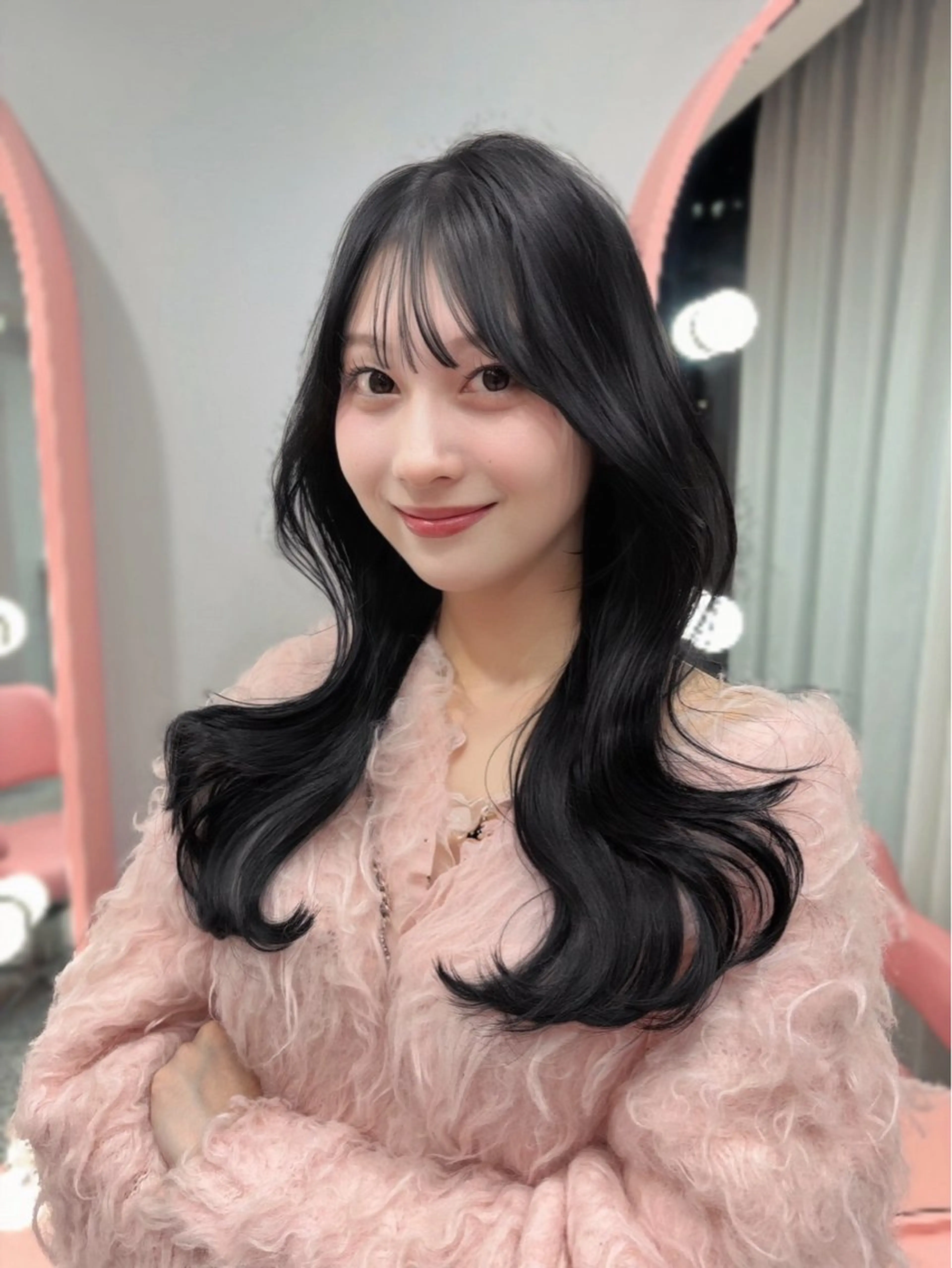 ロング 顔まわりレイヤー 顔周りカット 韓国風ヘア レイヤーカット 似合わせカット カット トリートメント 木串 楽人のヘアスタイル