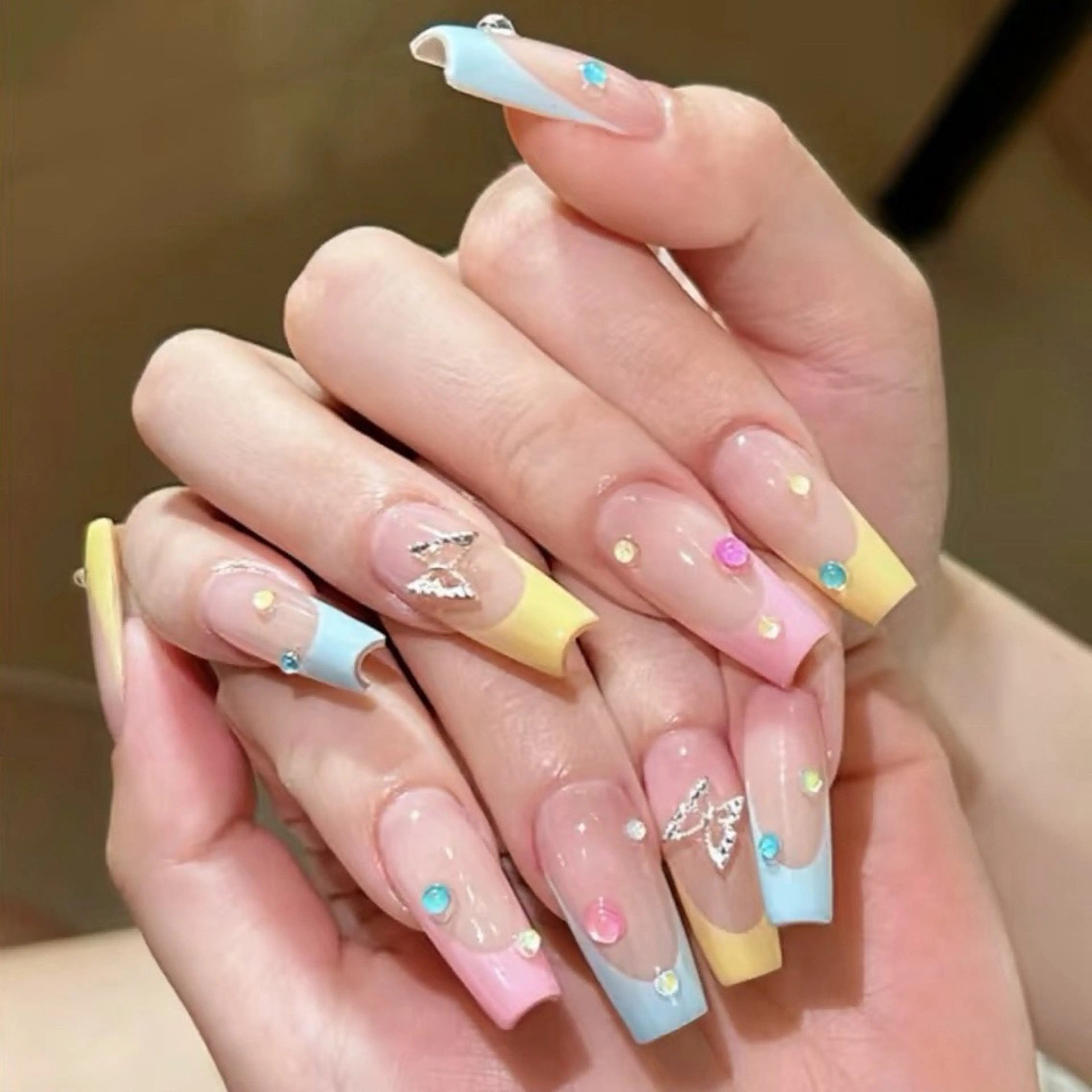 ネイル Mika Nails 心斎橋のネイルデザイン
