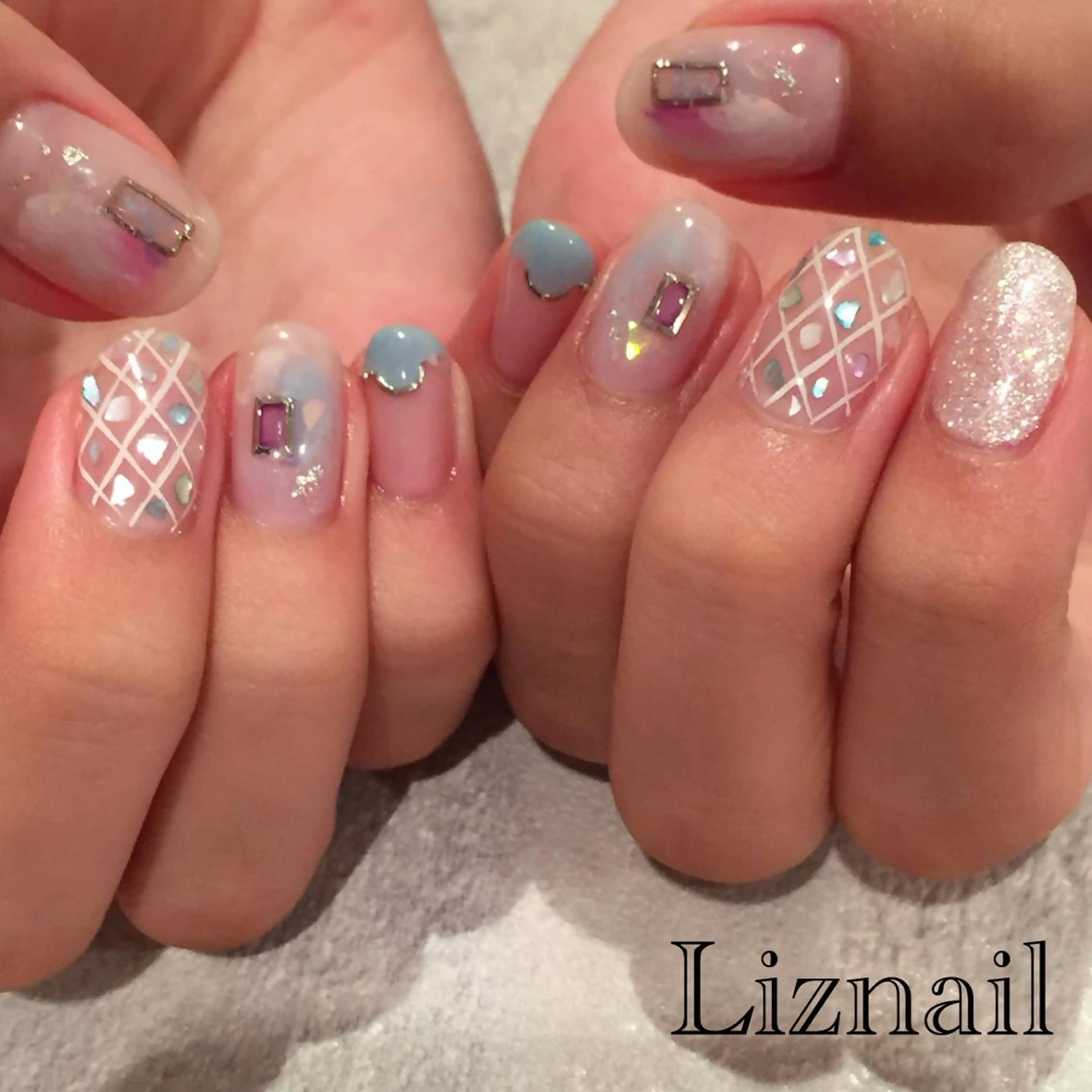 ネイル Rawr / saoriのネイルデザイン