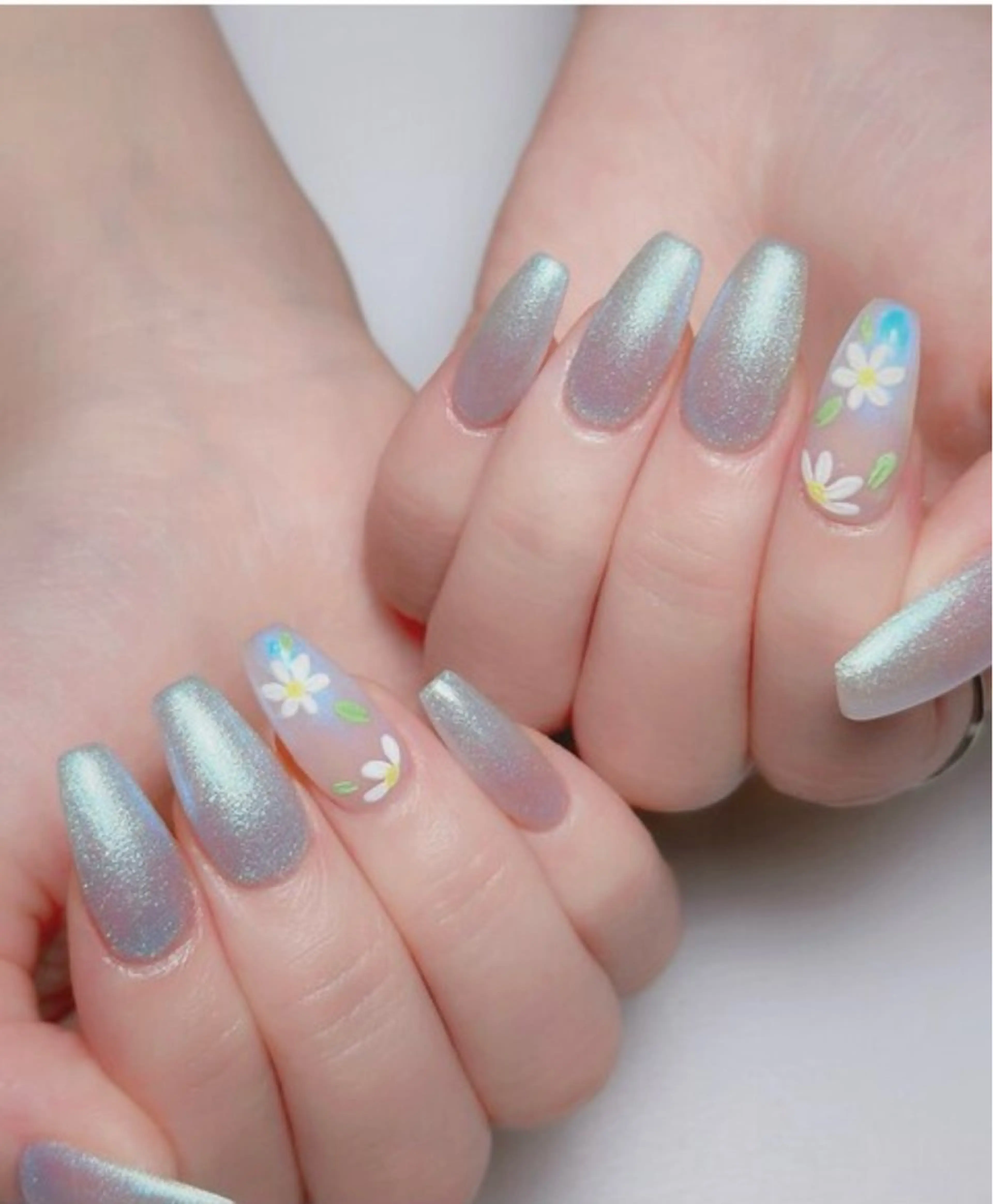 ネイル オーロラネイル 長さ出し フットネイル 韓国ネイル ラメ(グリッター) フットネイル THUMBS UP NAILのネイルデザイン