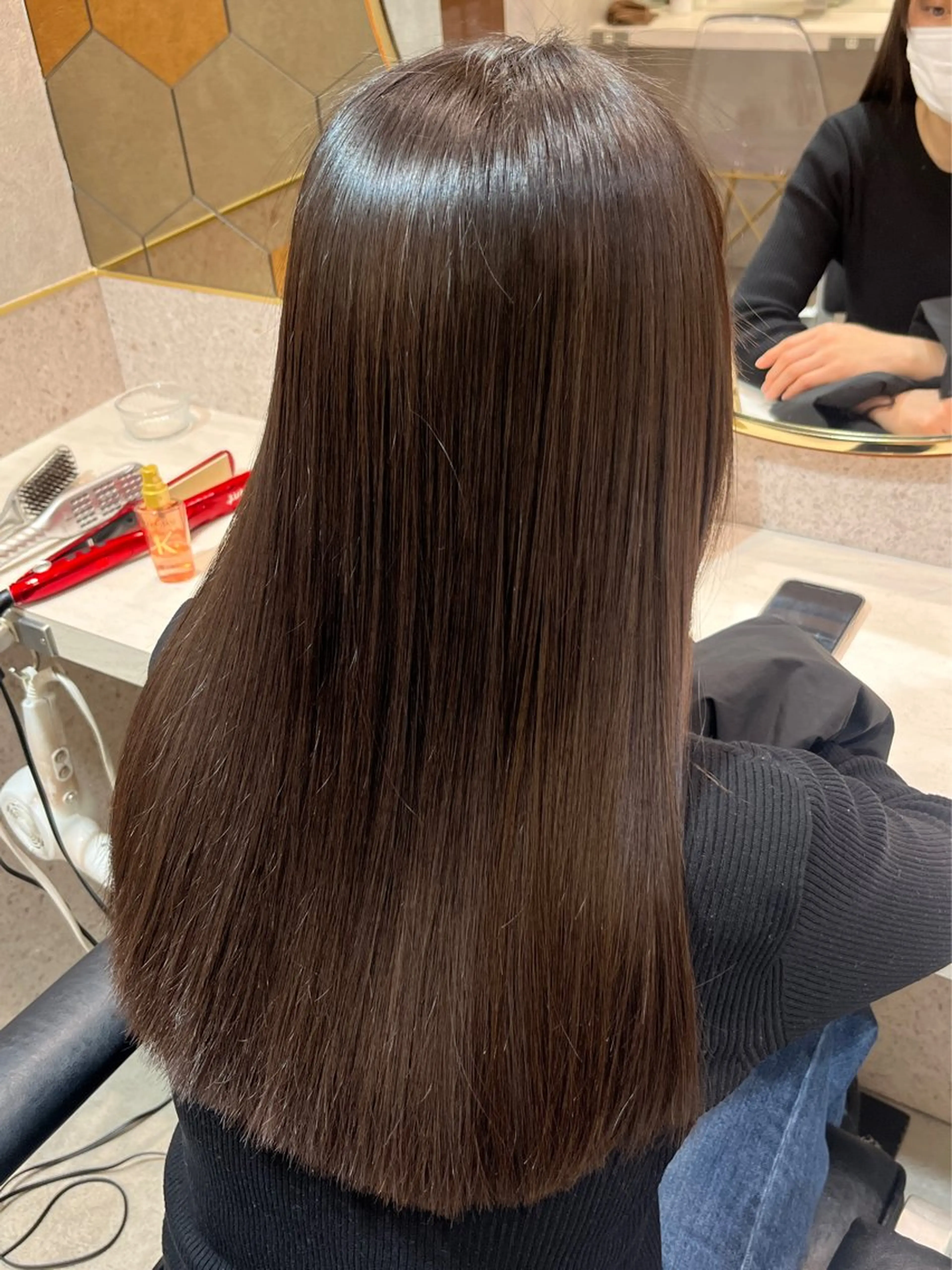 ロング ロング カット トリートメント Loom.by Sea【新宿】所属・暖色カラー/新宿/韓 国風レイヤー鮫島志穂のヘアスタイル