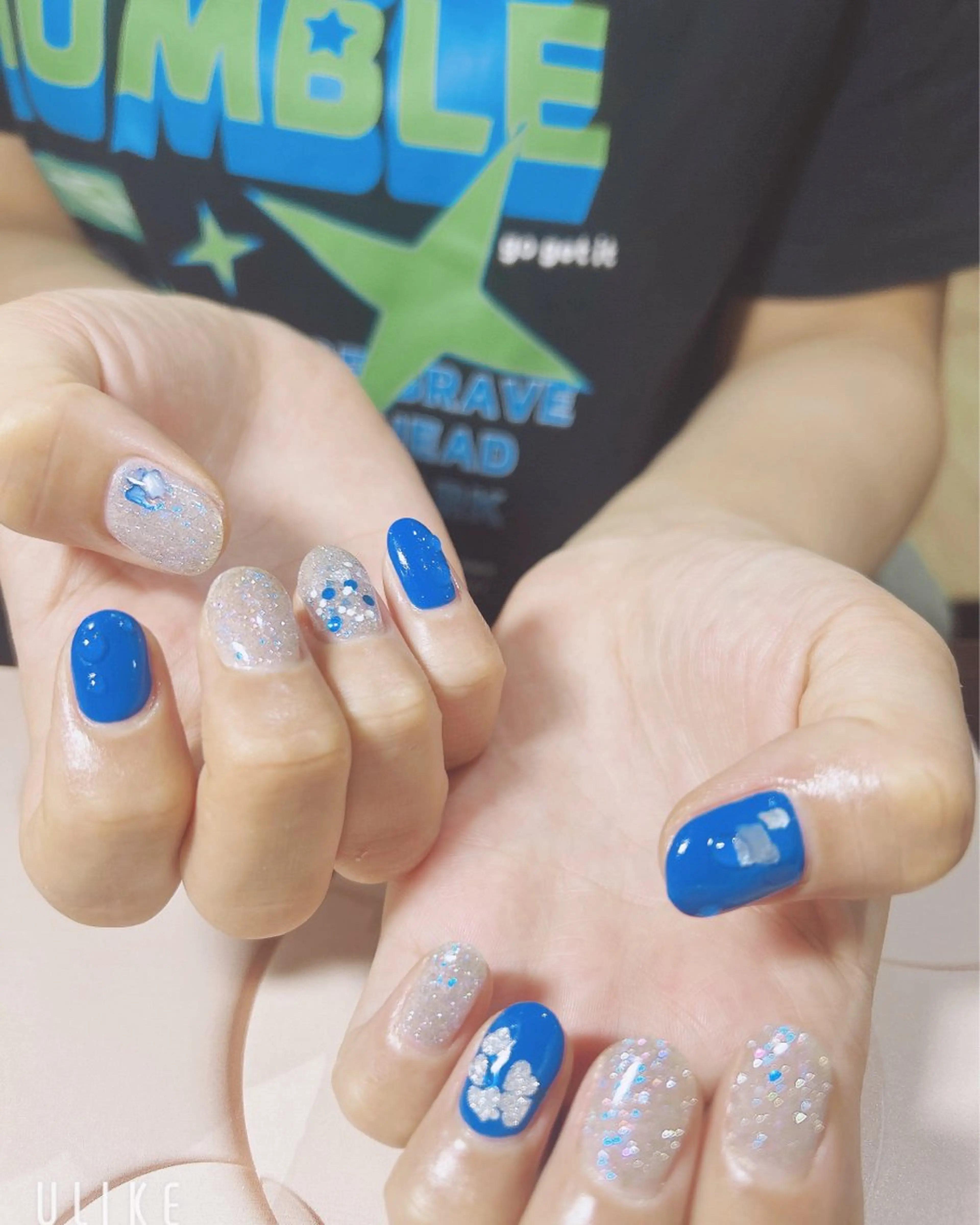 ネイル 夏ネイル ハンドネイル 吉野✨ ネイルデザイナー✨のネイルデザイン