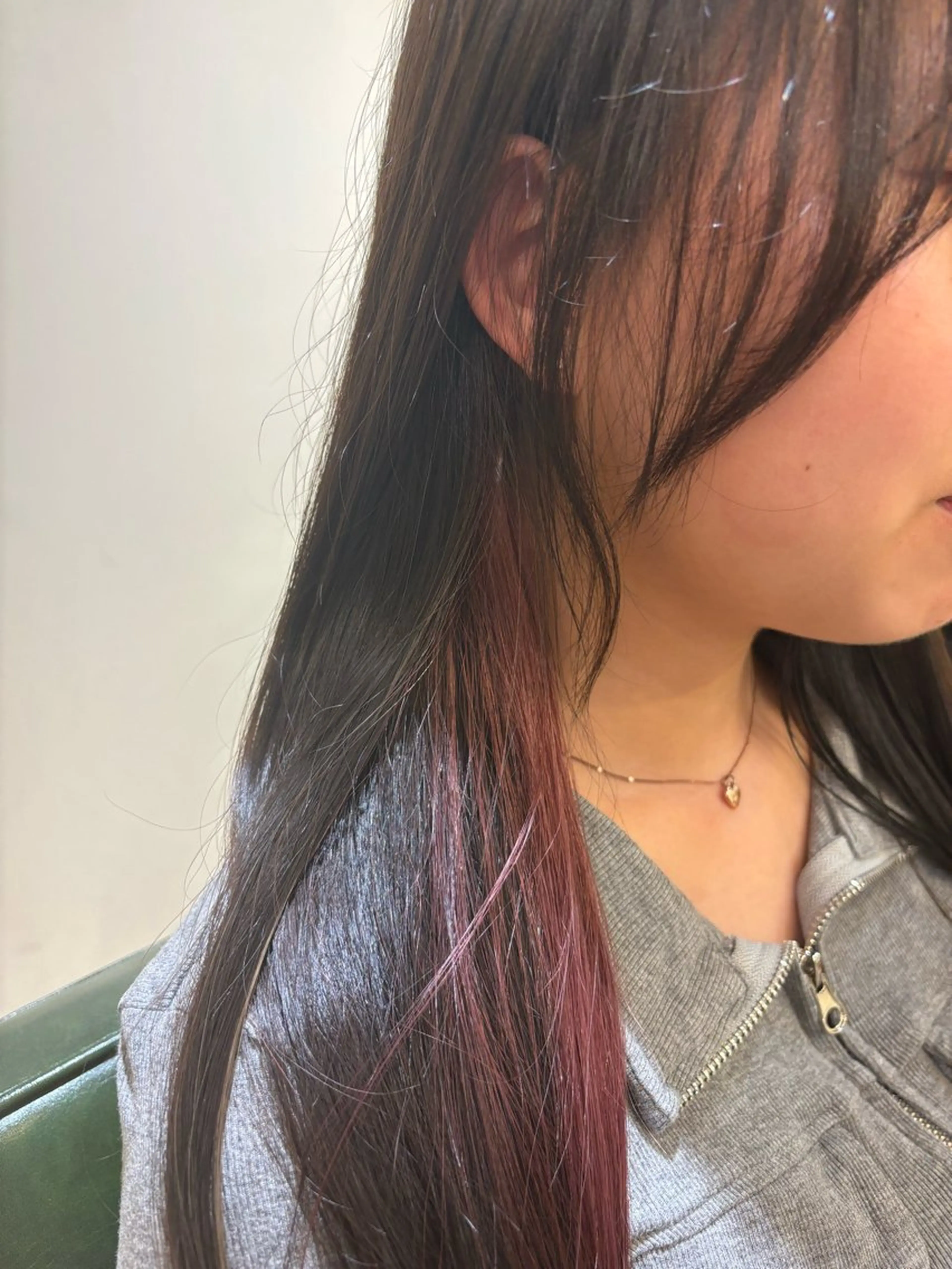 カラー インナーカラー ピンクカラー 艶カラー🫧 推しカラー🧸楽歌のヘアスタイル