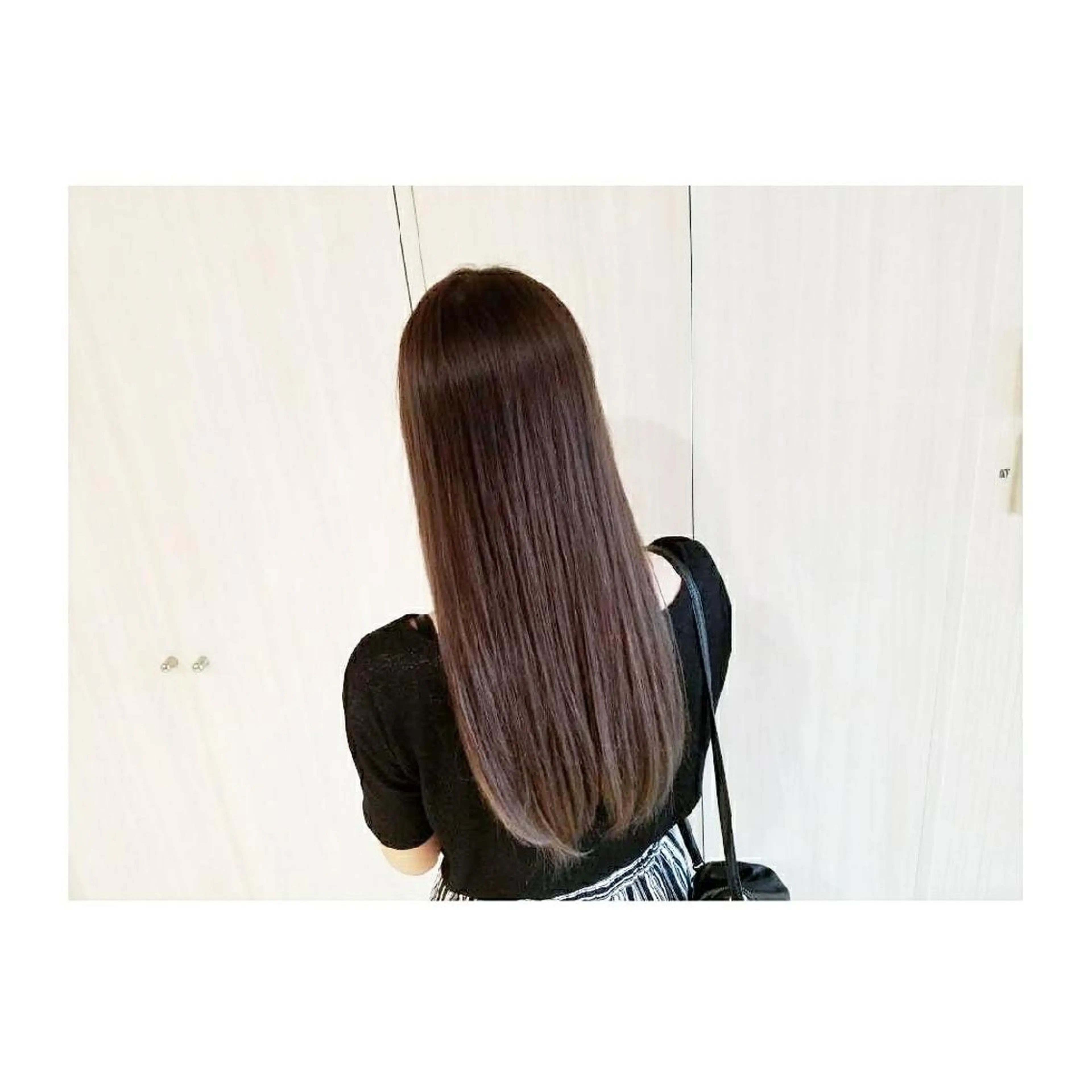 ロング カラー ヘアアレンジ アッシュ ベージュカラー Luana 矢場町のヘアスタイル