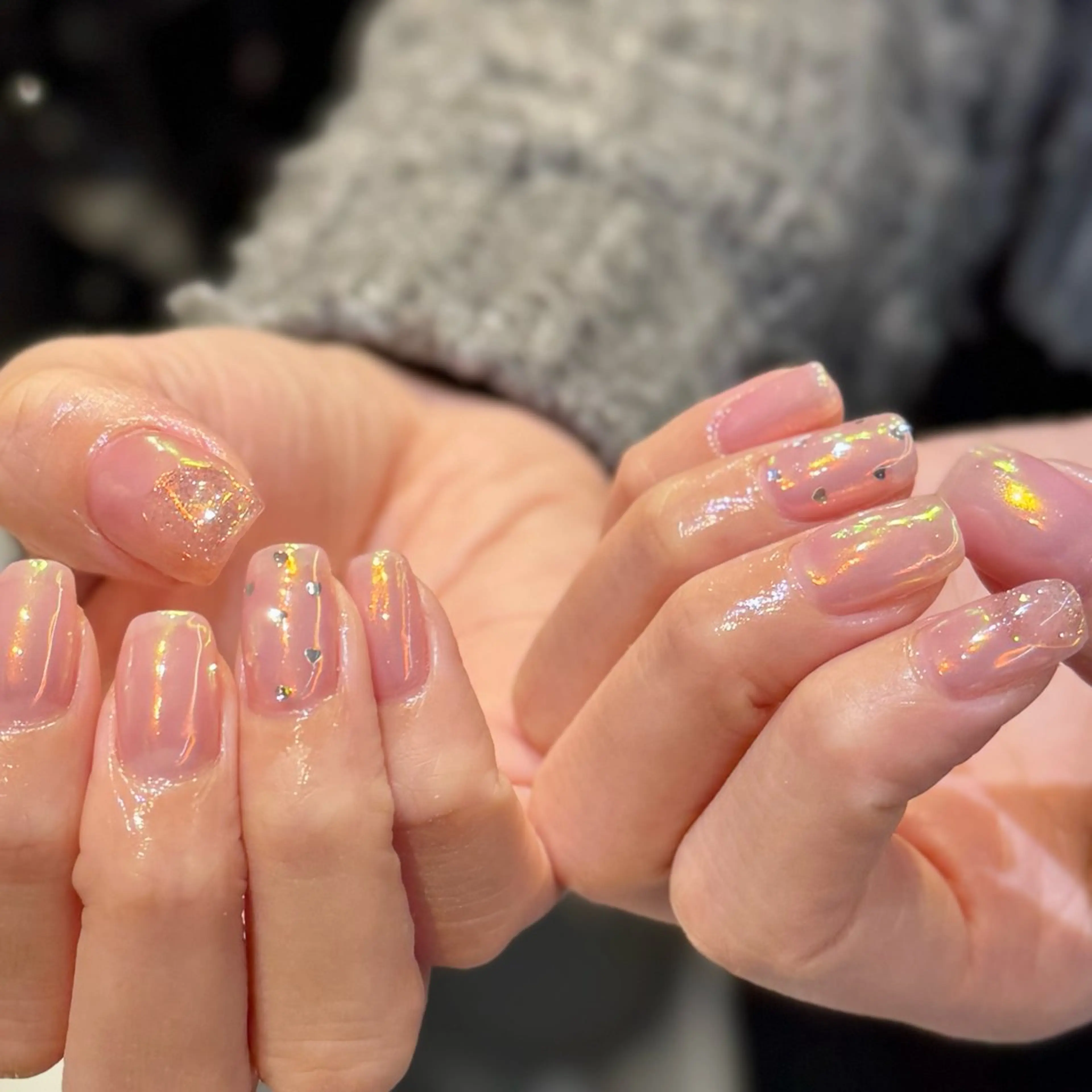 ネイル オーロラネイル 春ネイル ハンドネイル ハンドケア Chizuru ☾ ໋のネイルデザイン