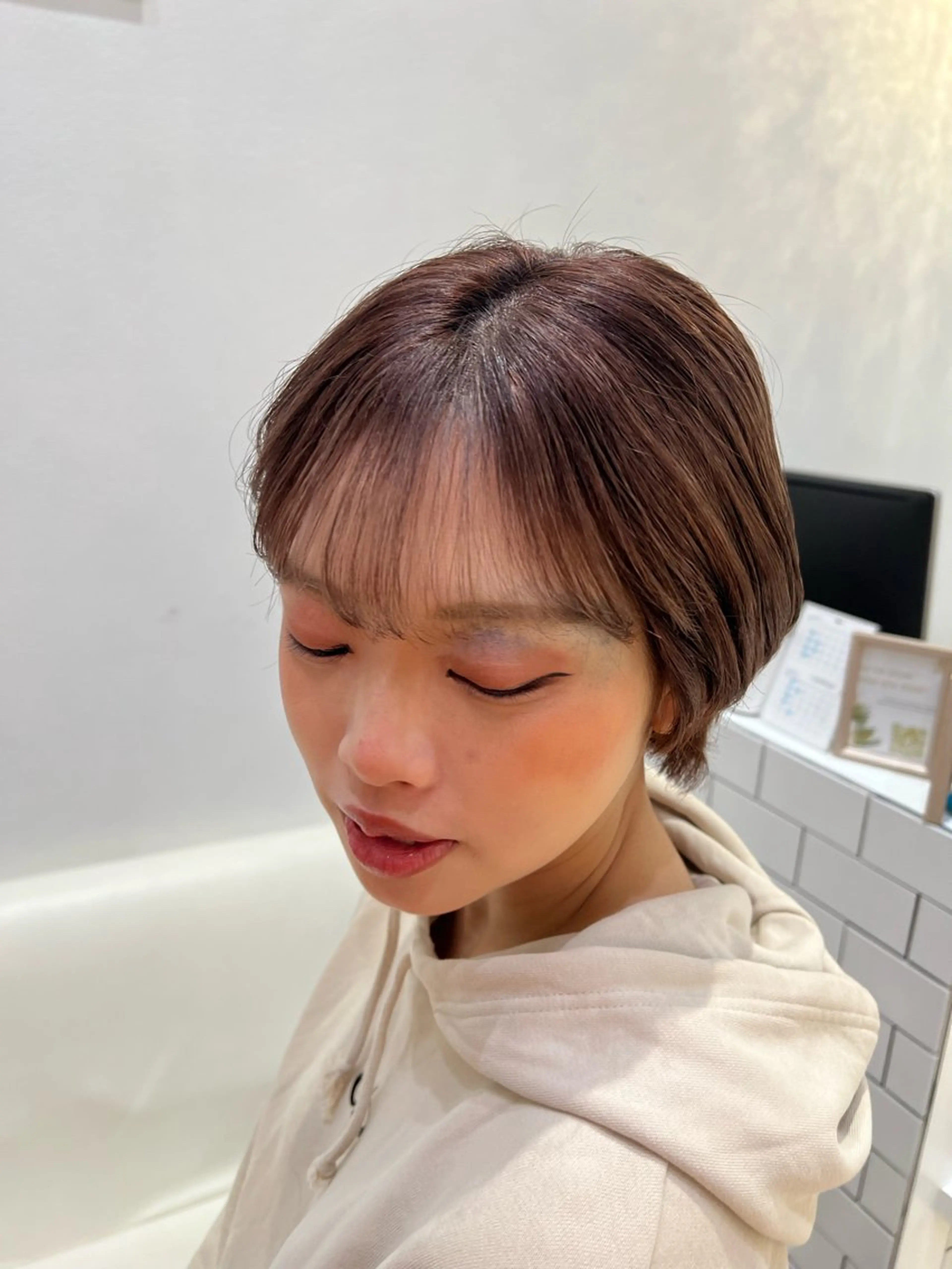 ショート カラー カット 堀井 凌平のヘアスタイル