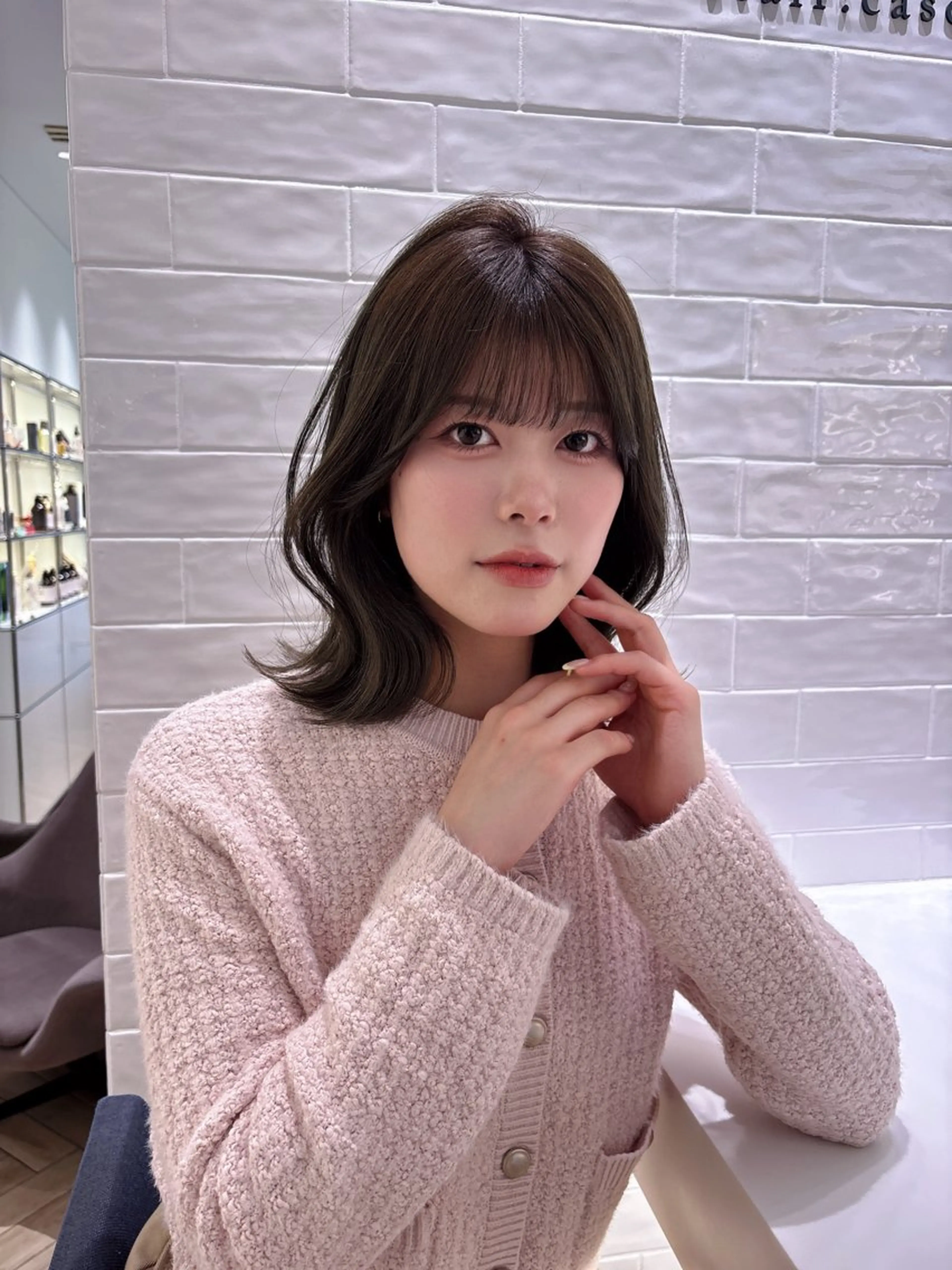 ミディアム カラー ベージュカラー ボブ 顔周りカット カット ヘアカラー トリートメント 銀座/韓国レイヤー/ 艶カラー🍓原田侑依のヘアスタイル