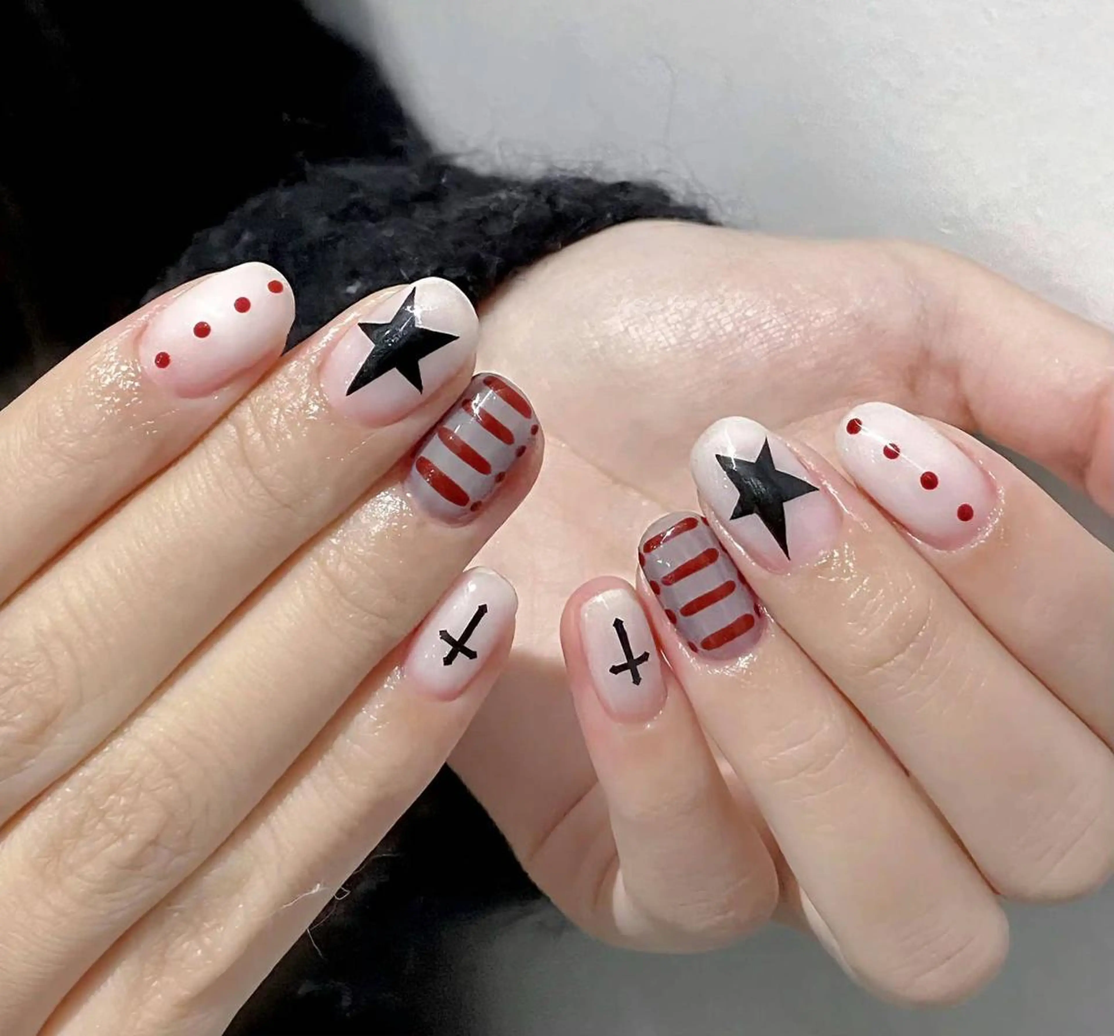 ネイル ハンドネイル チョウ シイのネイルデザイン