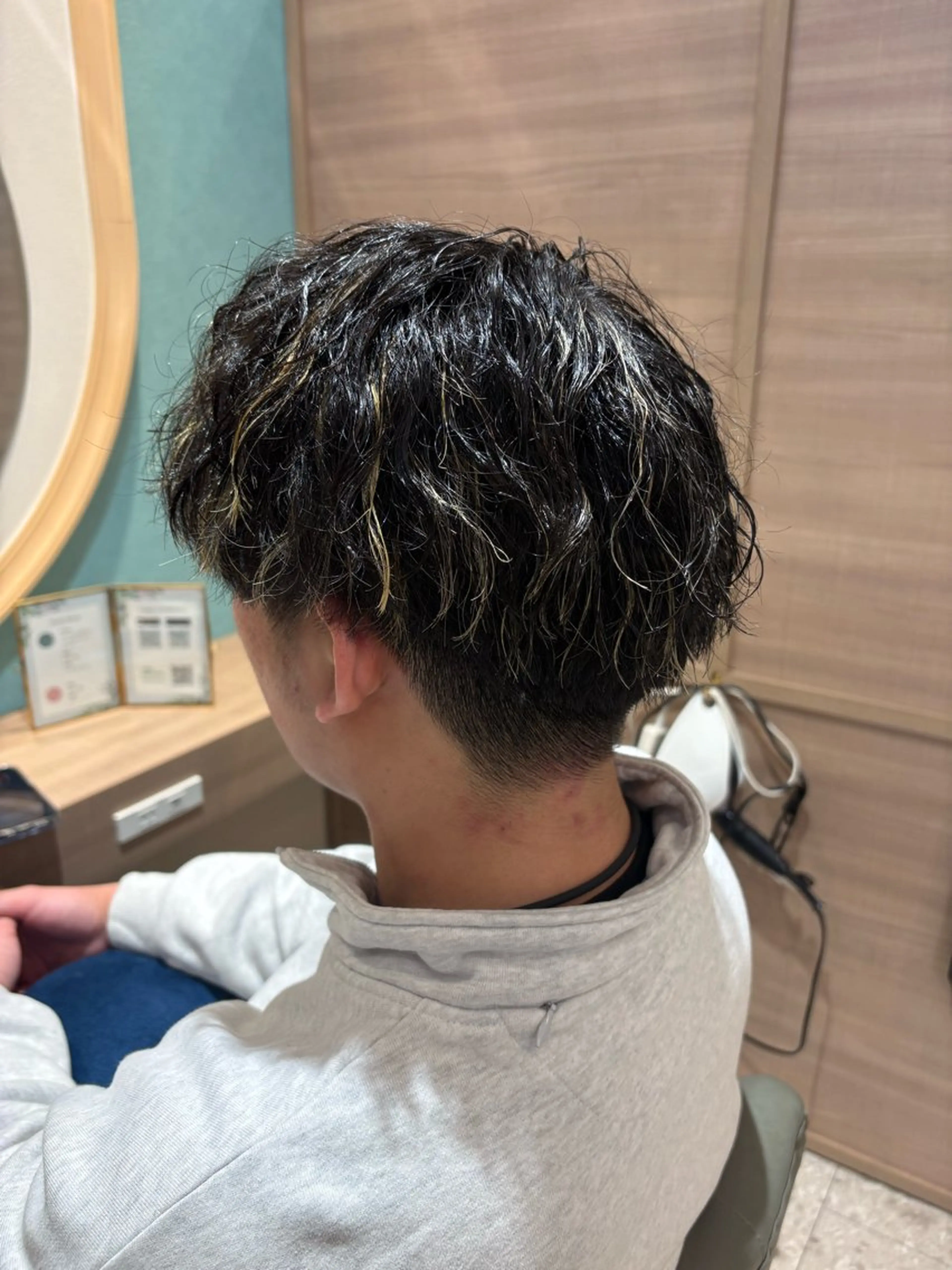 メンズ ヘアカラー 🌸 ꜱᴀɴᴀ 🌸のヘアスタイル