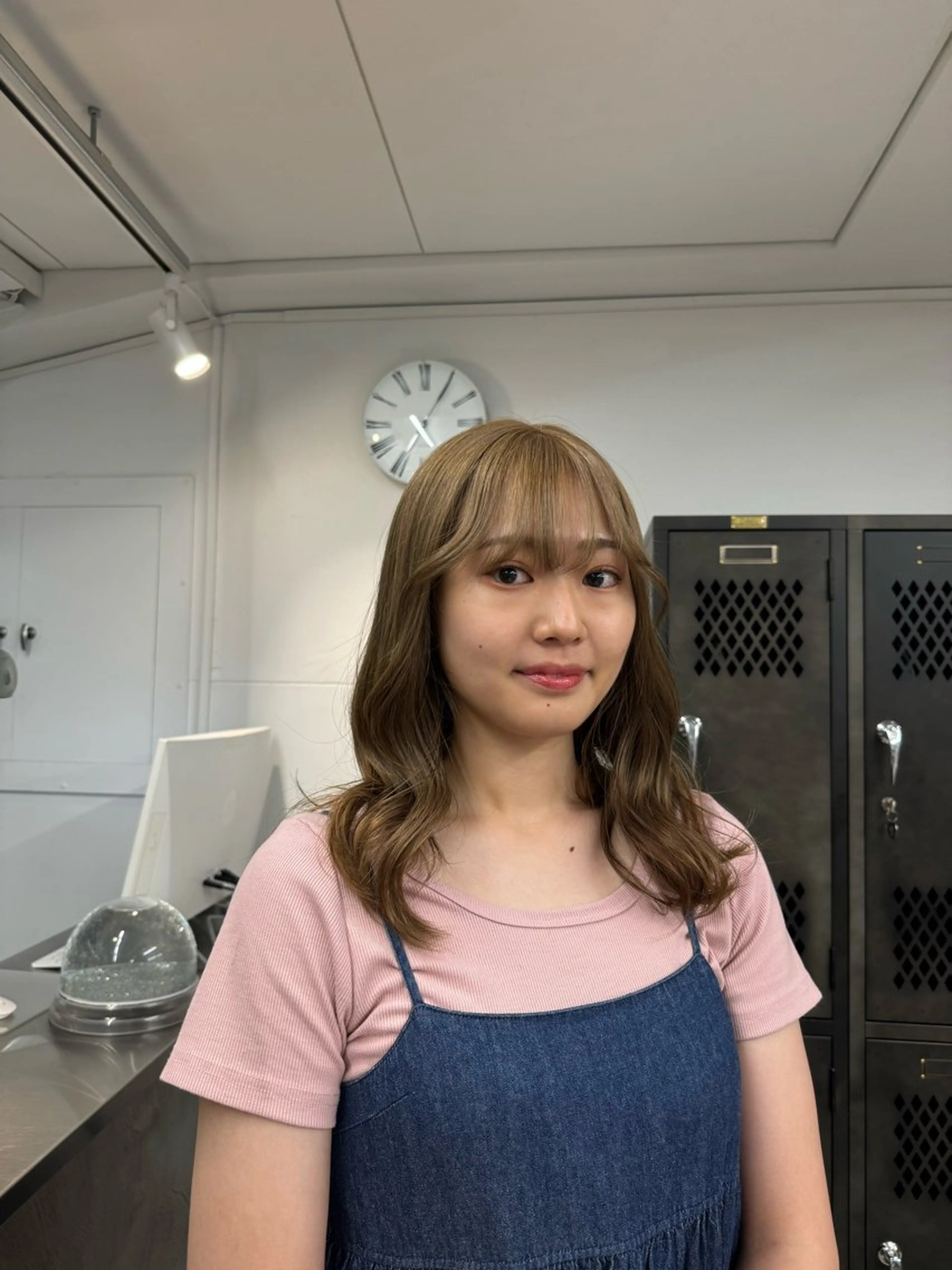 ミディアム INORI @de2poのヘアスタイル