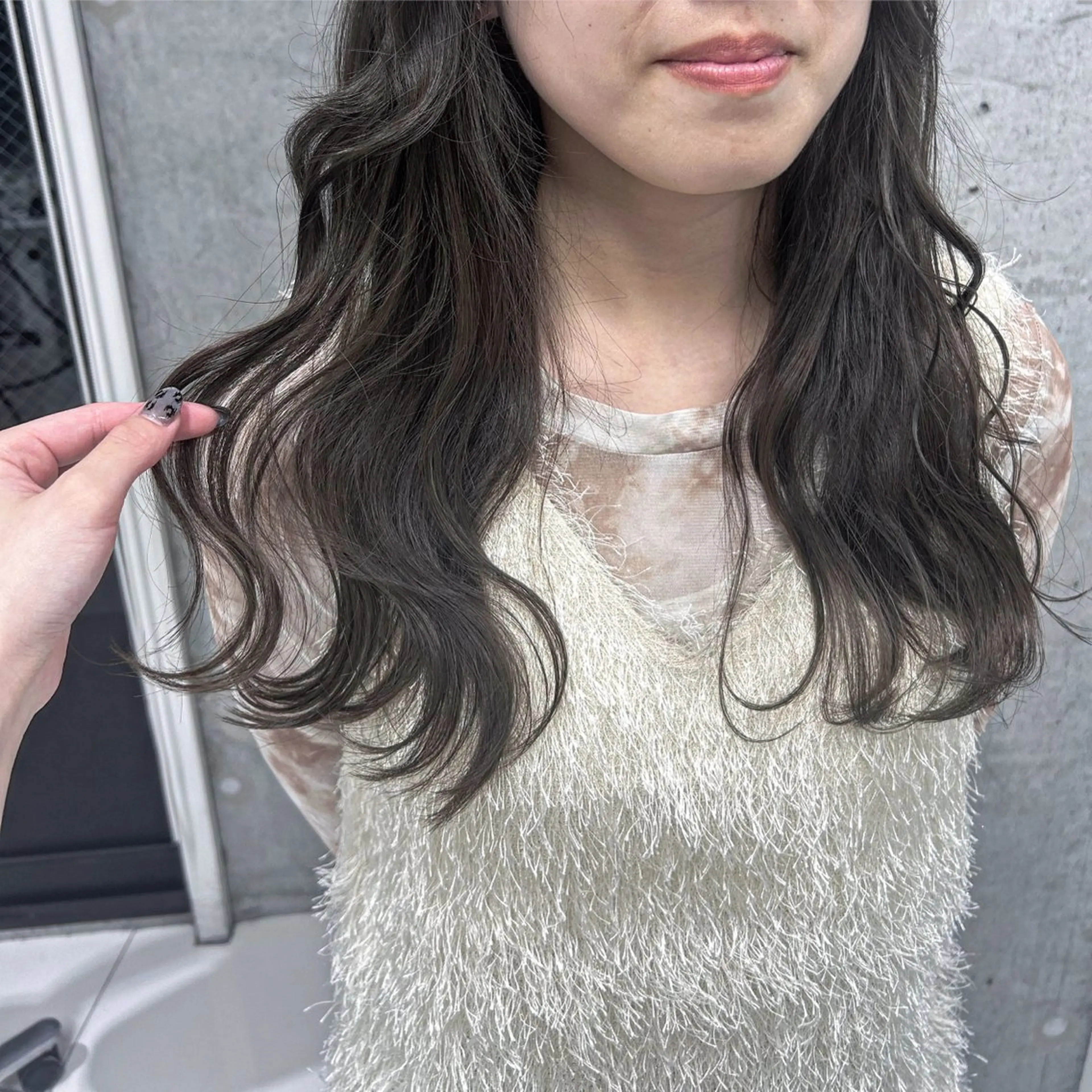 セミロング カラー オリーブグレー shizuna/平尾 /カラー/髪質改善のヘアスタイル