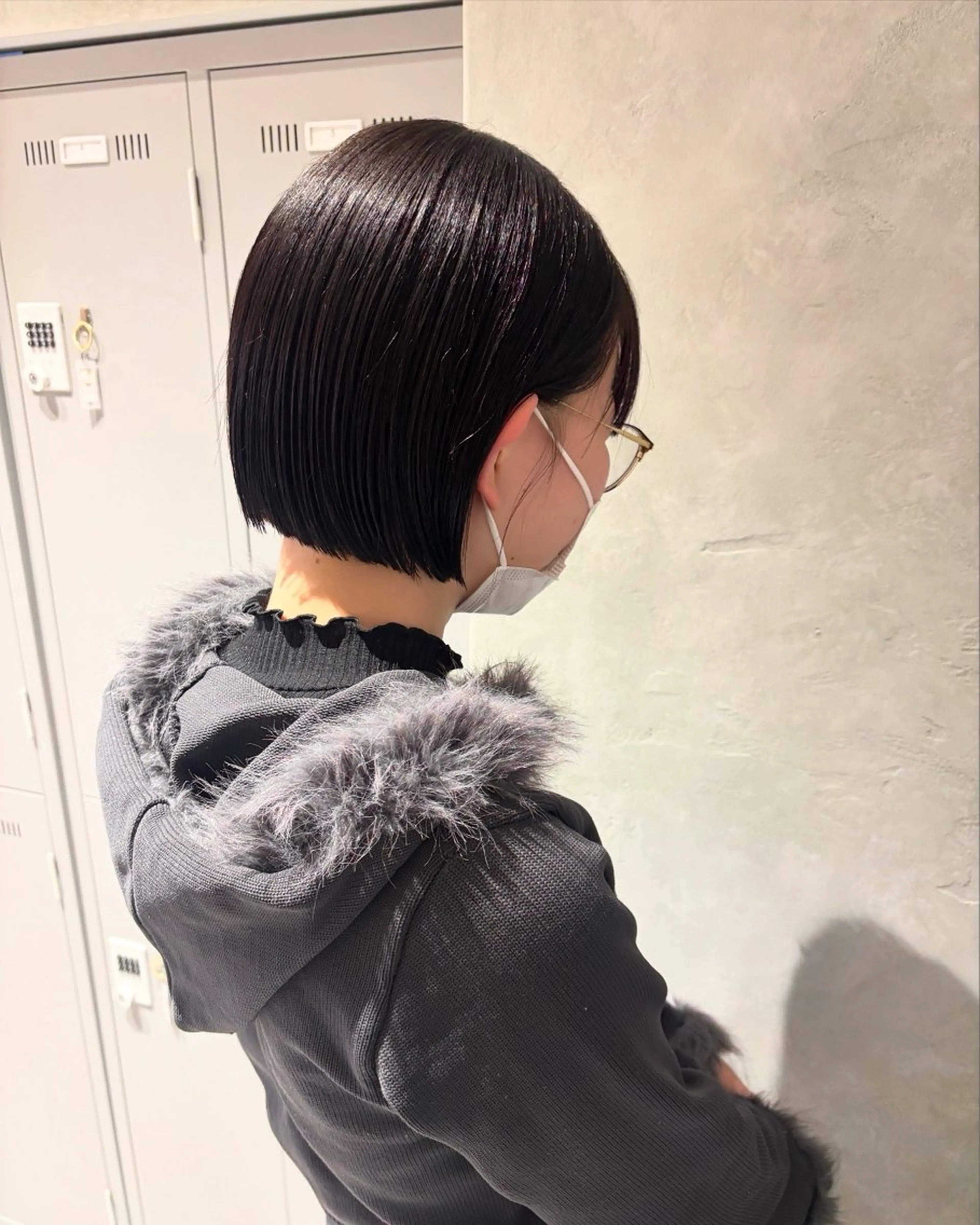 ミディアム ボブ カット ヘアカラー 大久保 愛のヘアスタイル