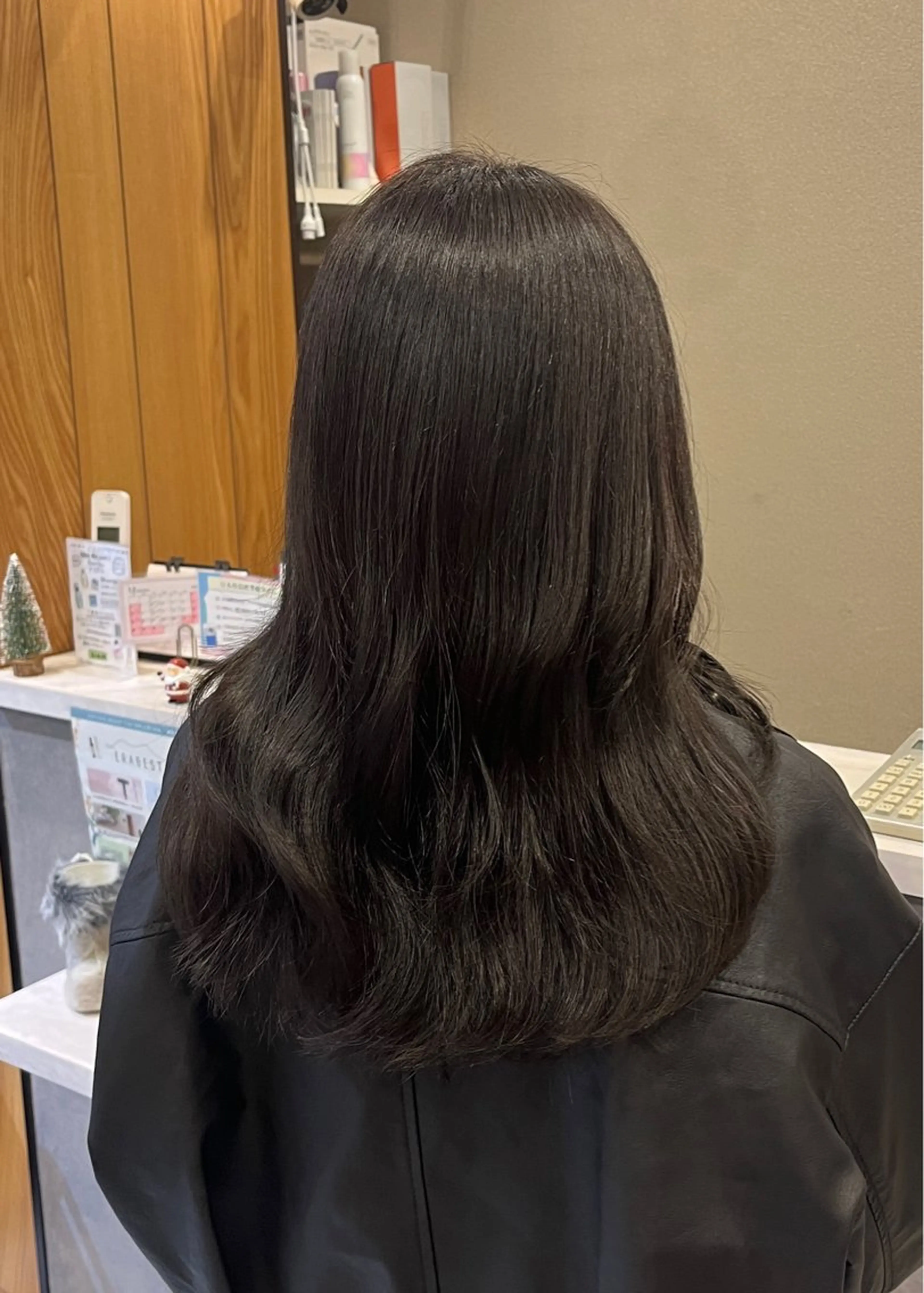 ロング カラー Mariko /透明感カラーのヘアスタイル