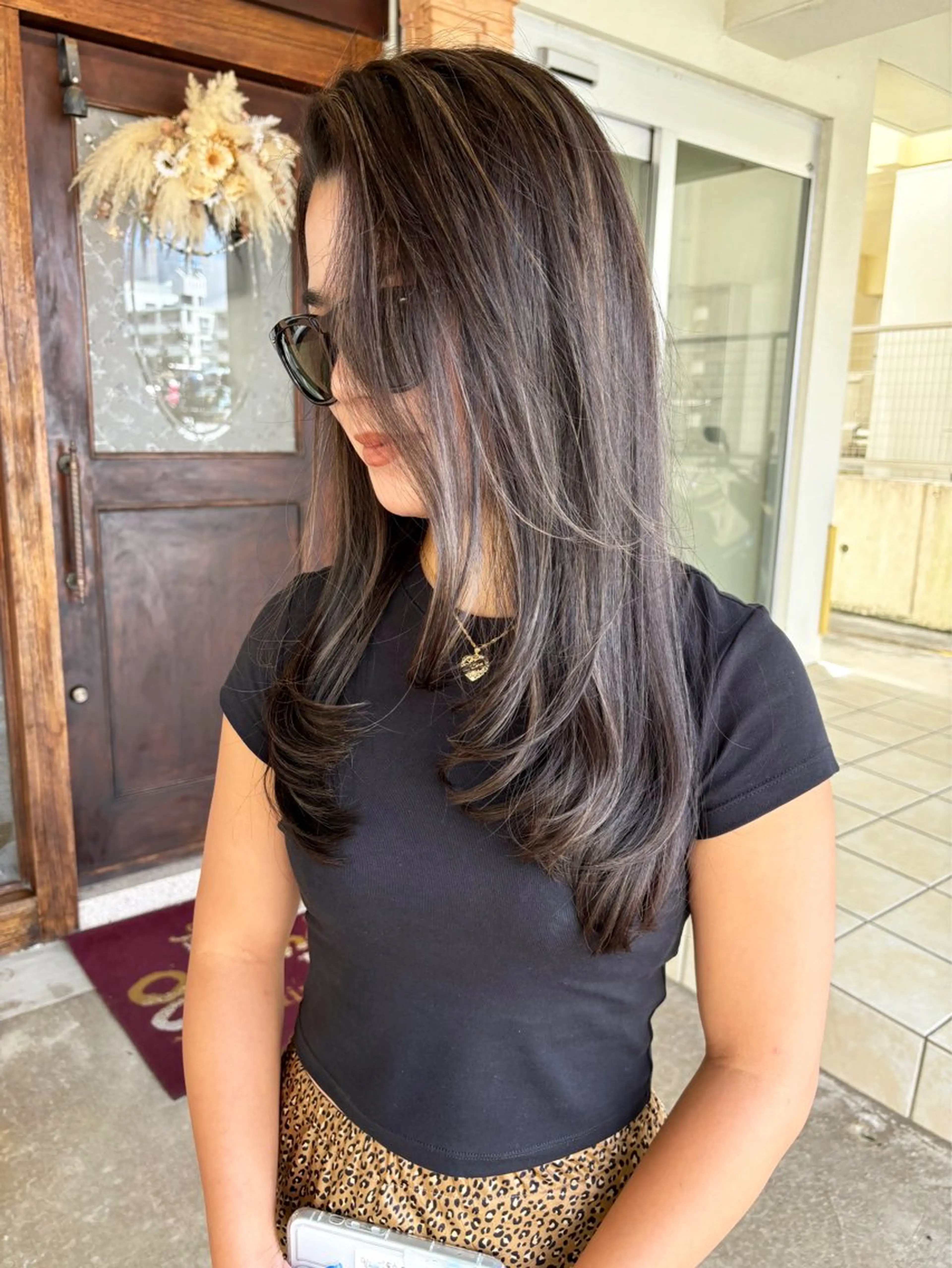 ミディアム カラー ハイライトカラー ハイライト カット ヘアカラー grand juteのヘアスタイル