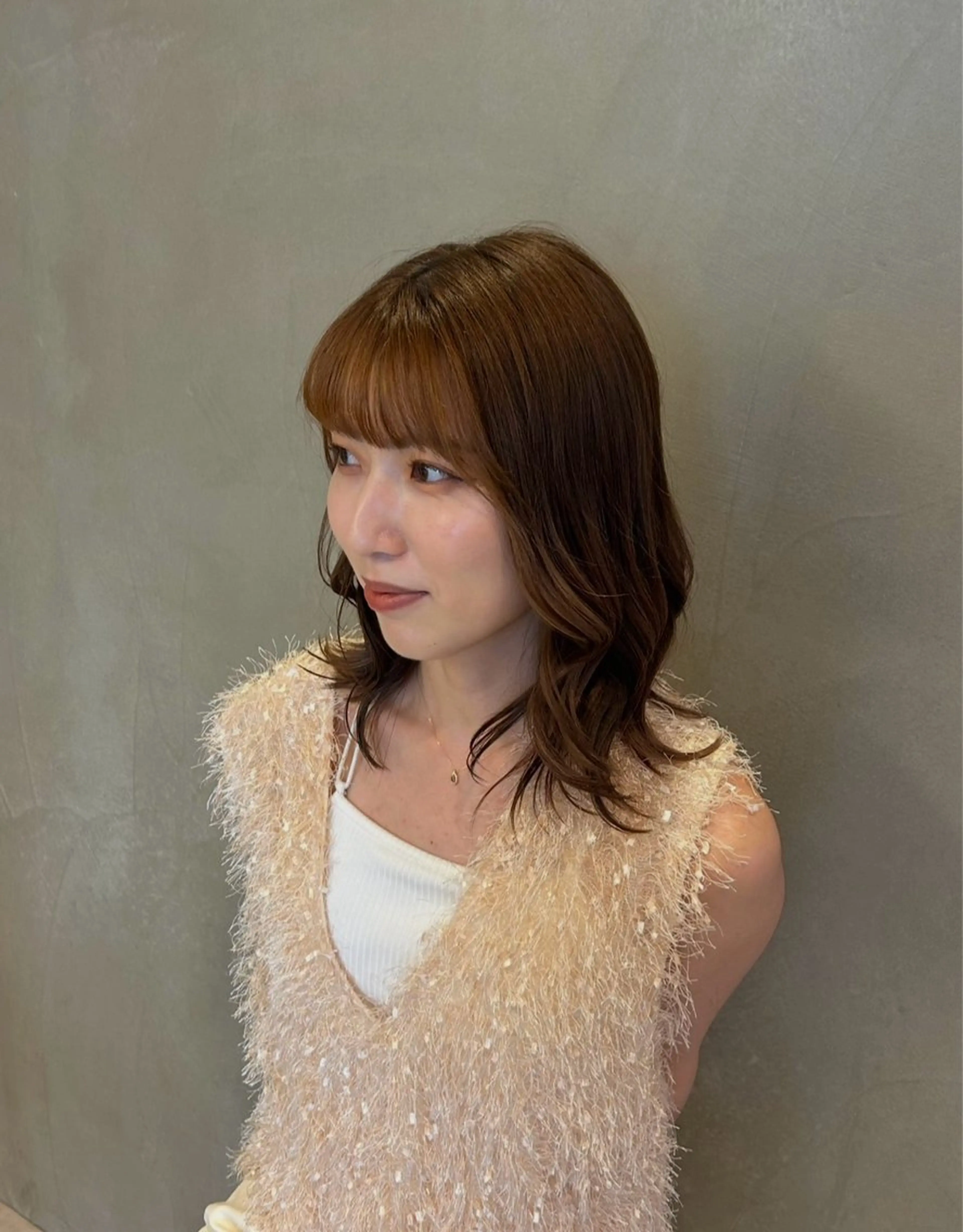 ミディアム AILERON 神村のヘアスタイル