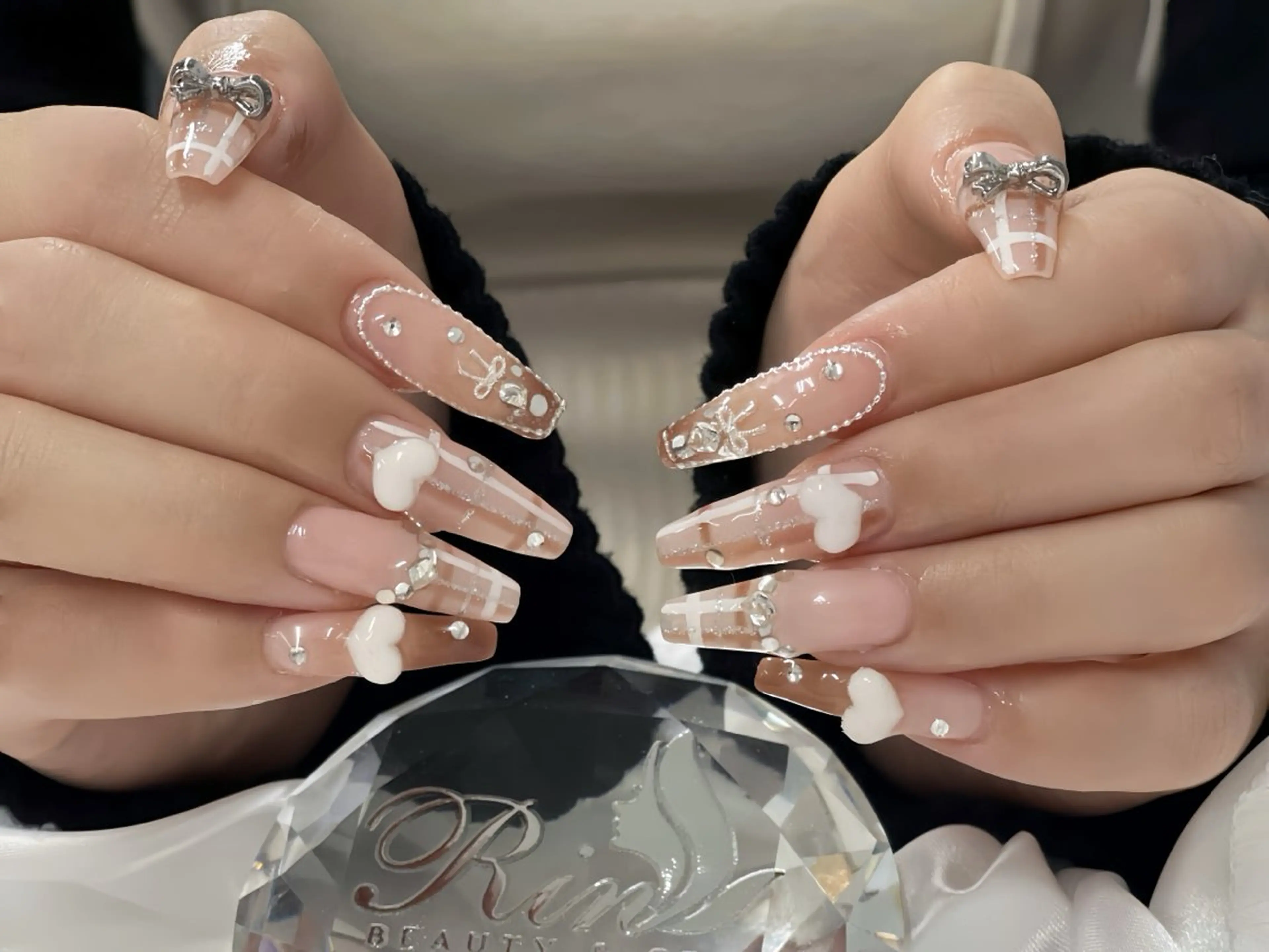 ネイル アートネイル ロングネイル ニュアンスネイル スカルプネイル ネイルチップ ハンドネイル Rin Nail 新大久保店のネイルデザイン