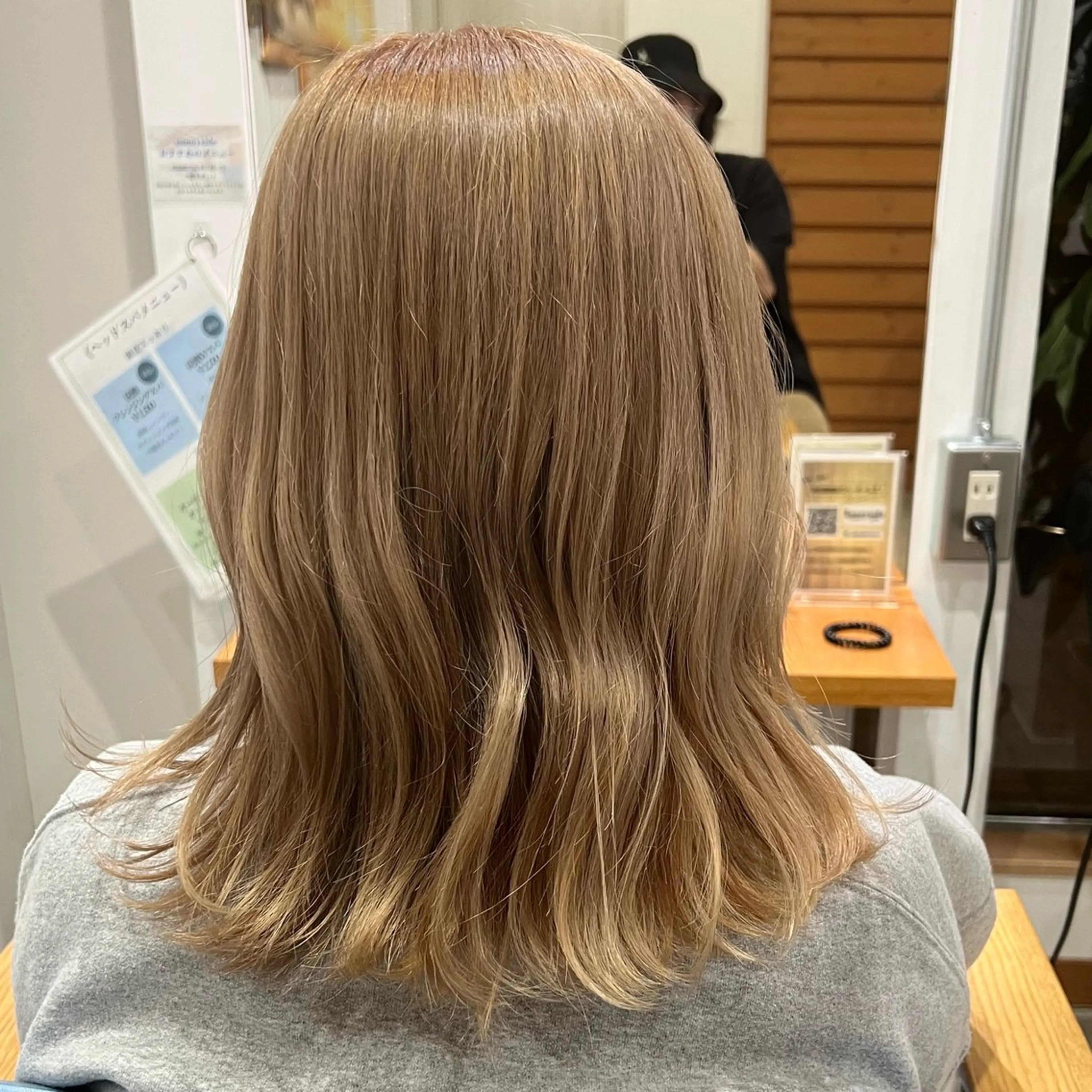 セミロング カット ヘアカラー カウンセリング重視 🥥國谷俊介🥥のヘアスタイル