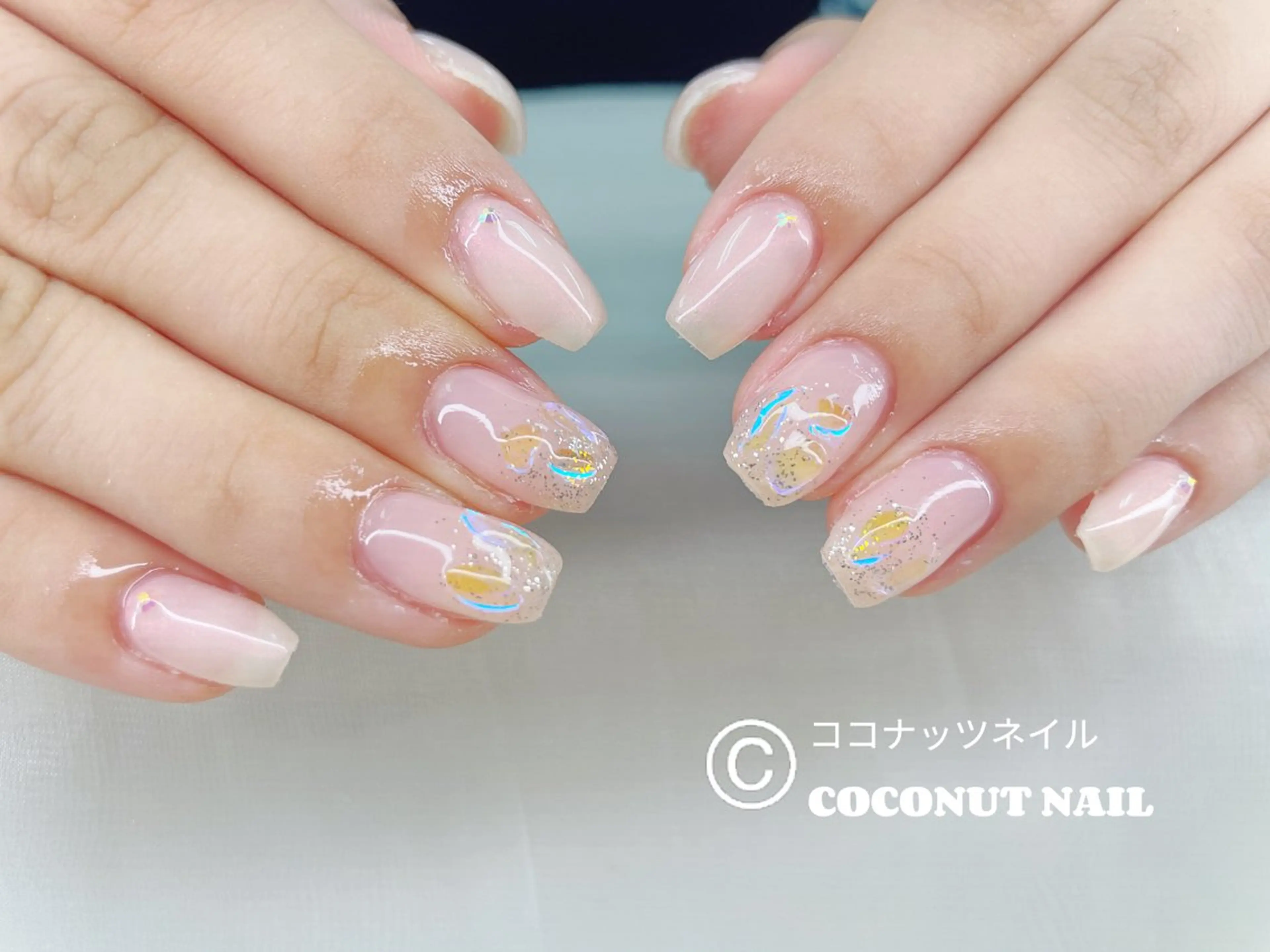 ネイル べっ甲ネイル フレンチネイル キラキラネイル マグネットネイル 大理石ネイル(マーブル) ハンドネイル 神田 ココナッツのネイルデザイン