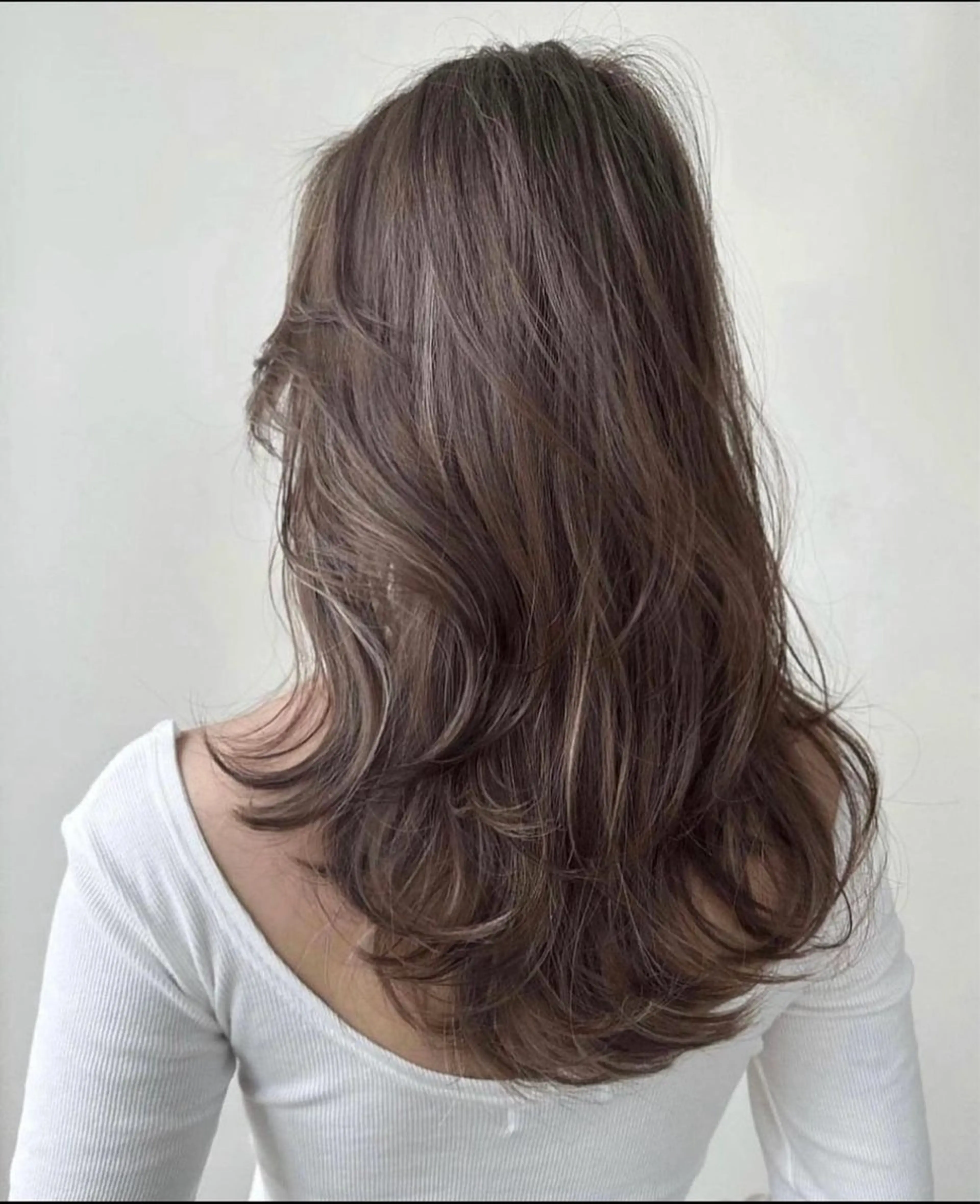 ロング ハイライト 清野　花音/ レイヤーカットのヘアスタイル
