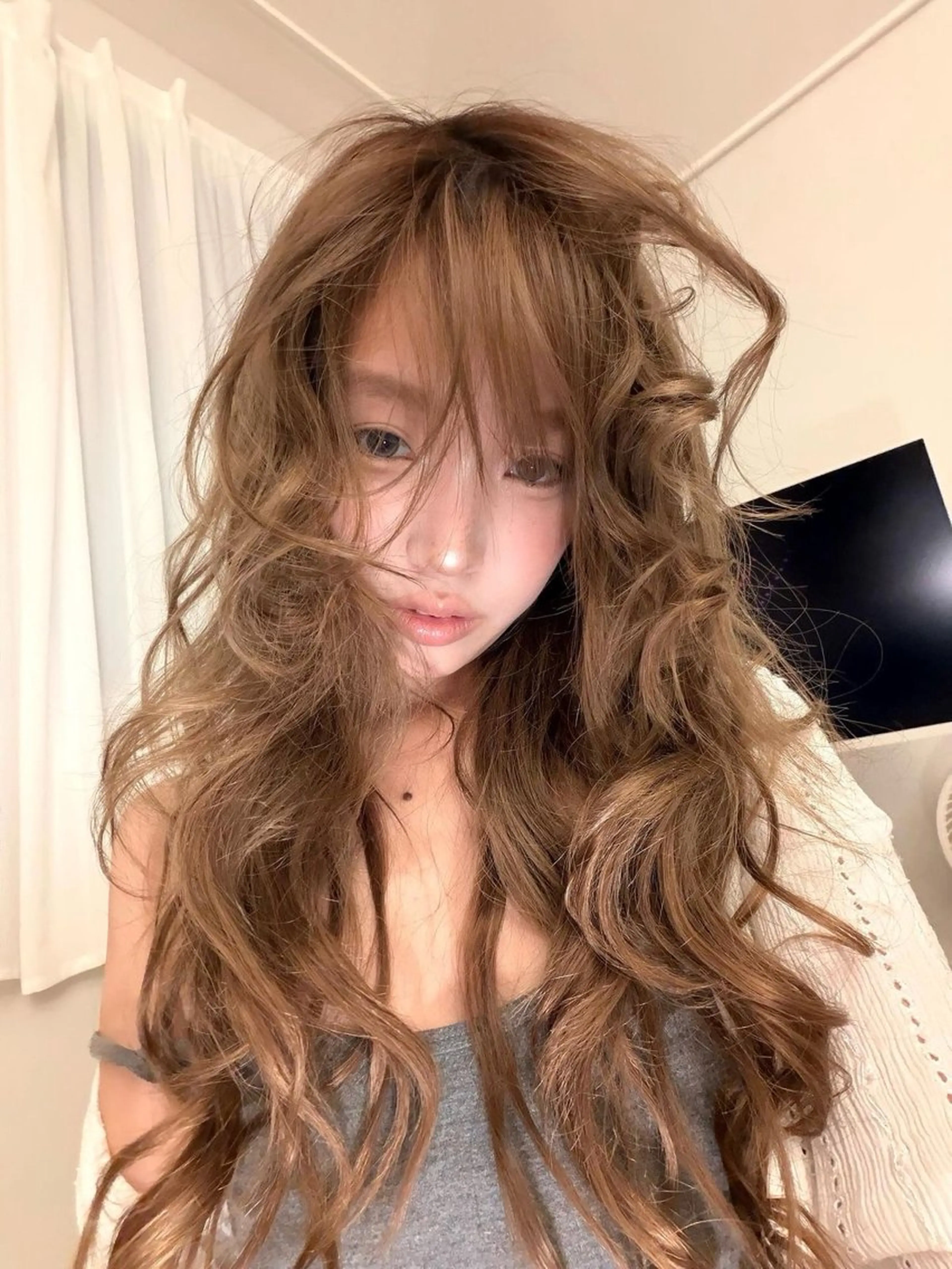 カラー ヘアカラー 柔らかベージュ系/ ハッシュカット/セナのヘアスタイル