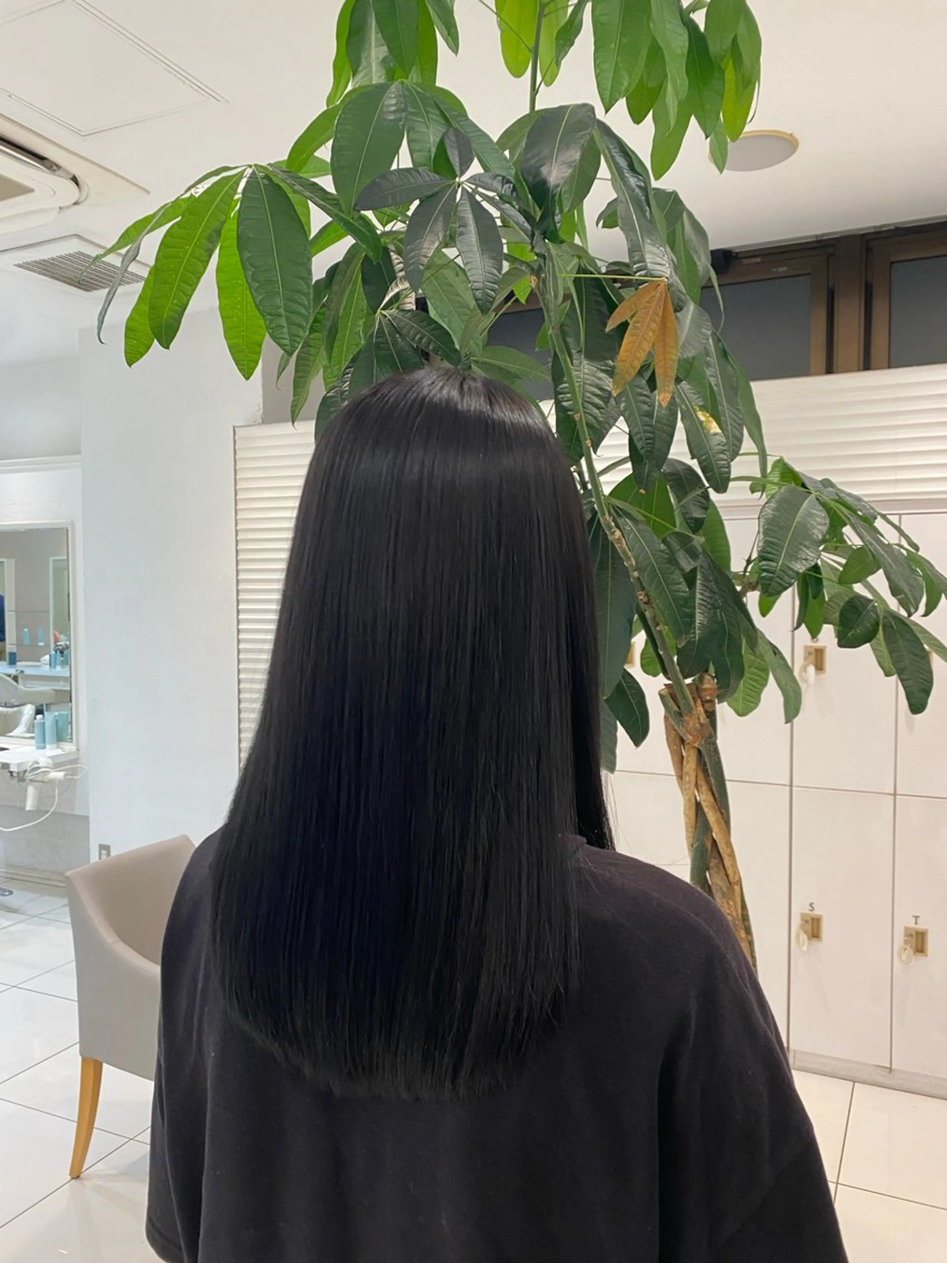 カラー アッシュ ダークグレー ダークグレージュ グレージュ 🎀TEN🎀 オリーブベージュのヘアスタイル