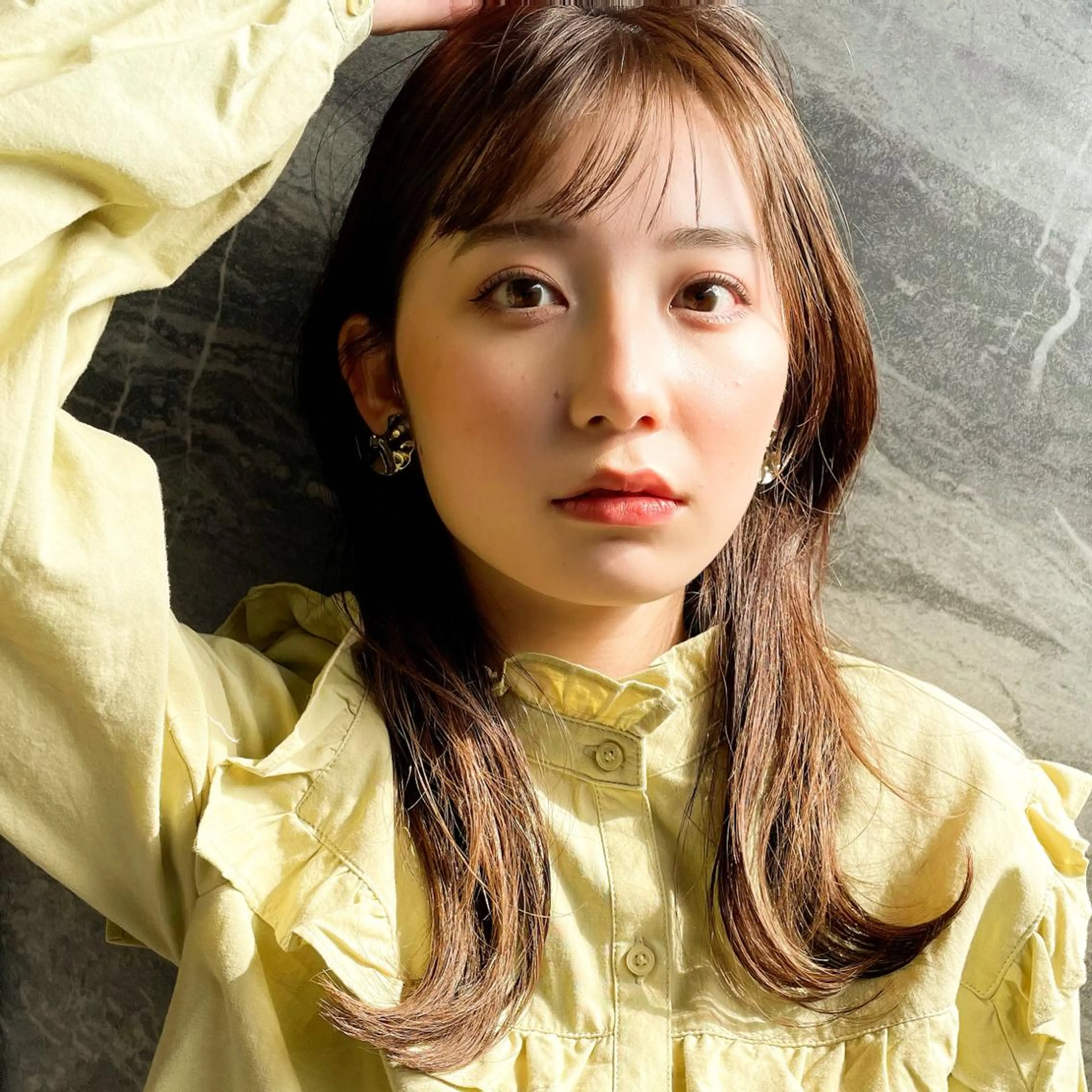 ミディアム トリートメント レイヤー/ショート透 明感カラー/西田祐賀のヘアスタイル