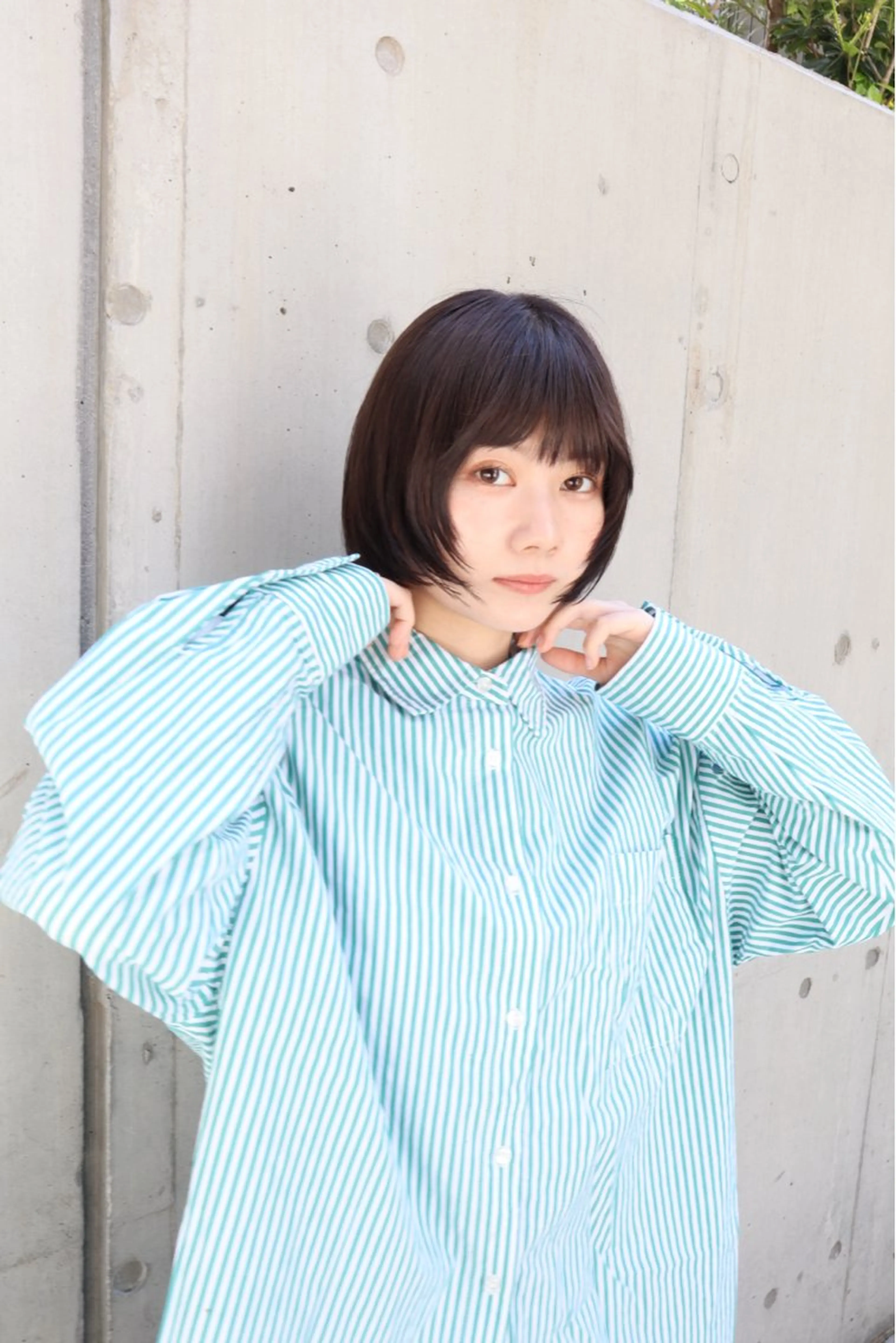 ショート RIKU⚡️毛流れ ヘア×眉ワックスのヘアスタイル