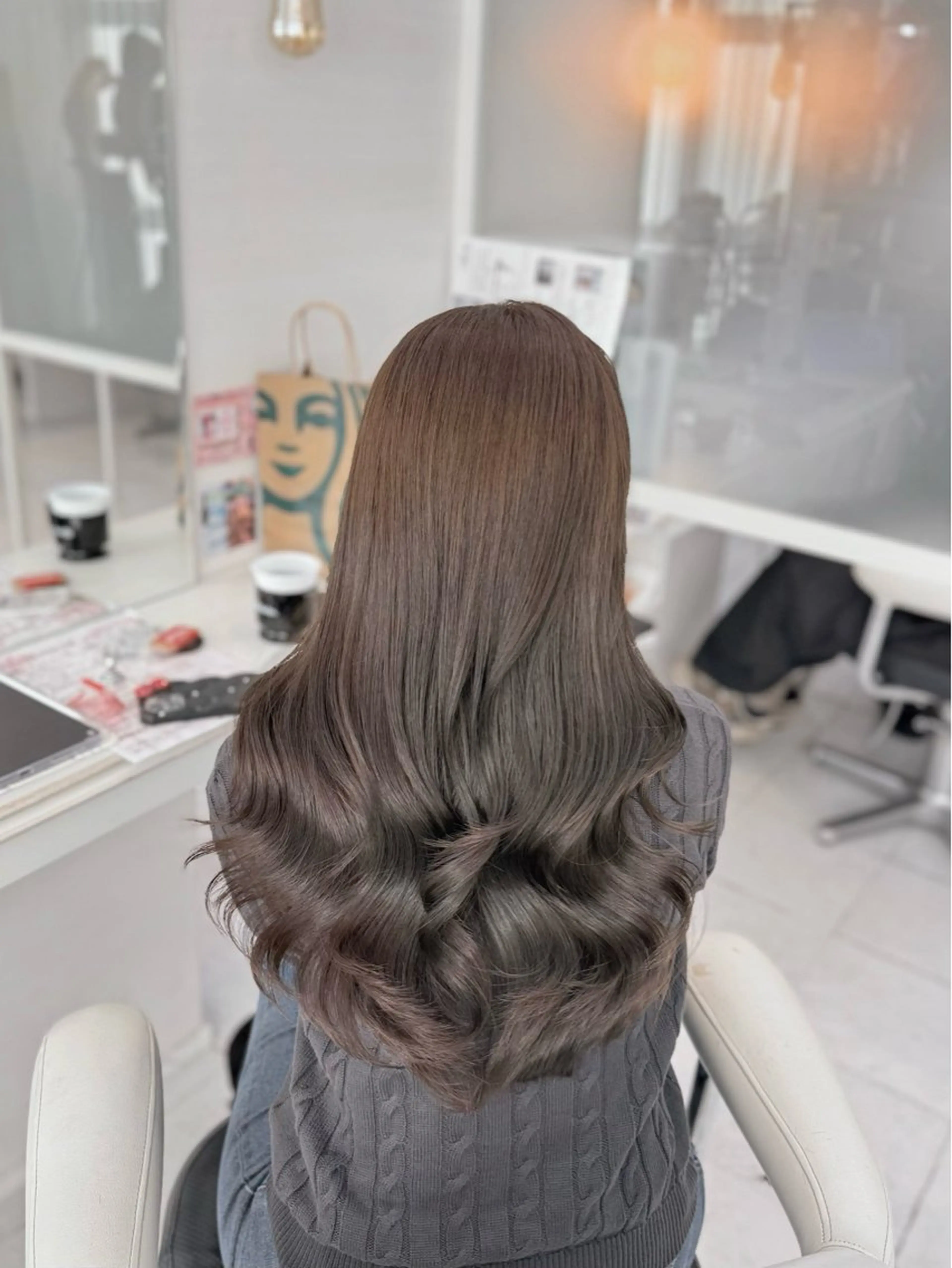 ロング カット ヘアカラー トリートメント すずき なつき🌙のヘアスタイル