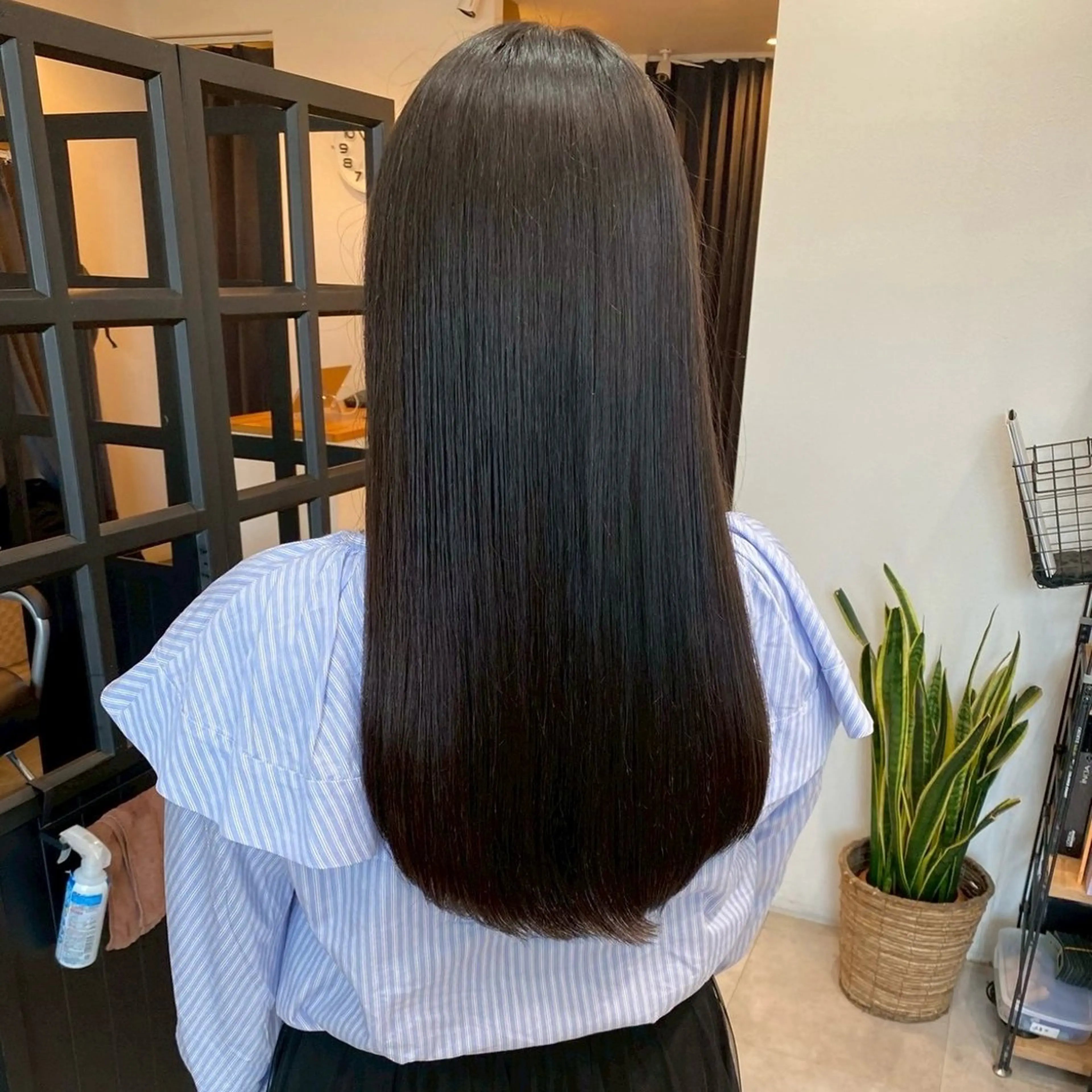 ロング カラー カット ヘアカラー トリートメント ブリーチなし 暖色カラー/井上あいのヘアスタイル