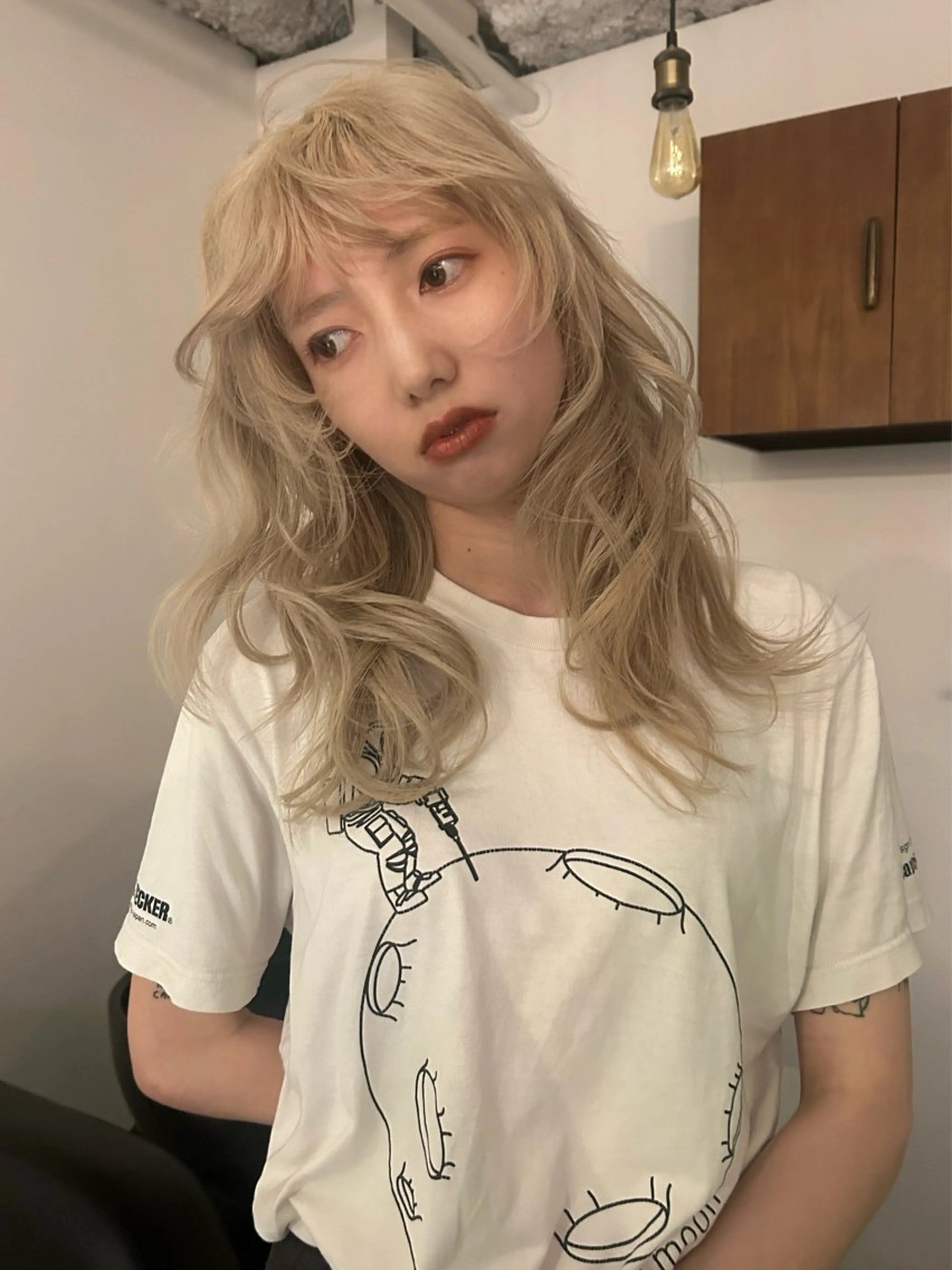 ロング カラー ベージュカラー ブロンド ブロンドベージュ レイヤーカット カット ヘアカラー トリートメント 村上雅人 ナチュラルモードのヘアスタイル