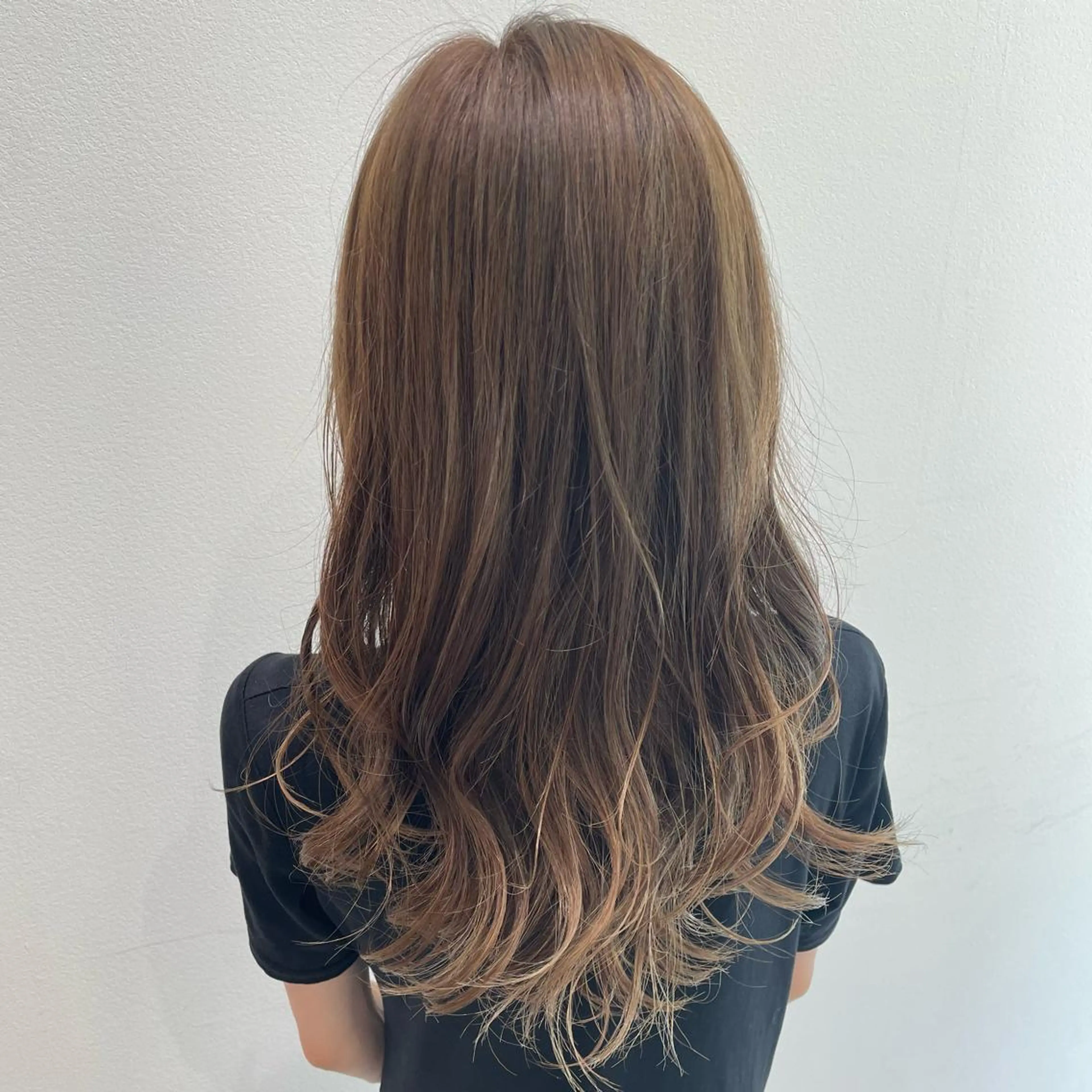ロング パーマモデル募集🌈 森脇帆南のヘアスタイル
