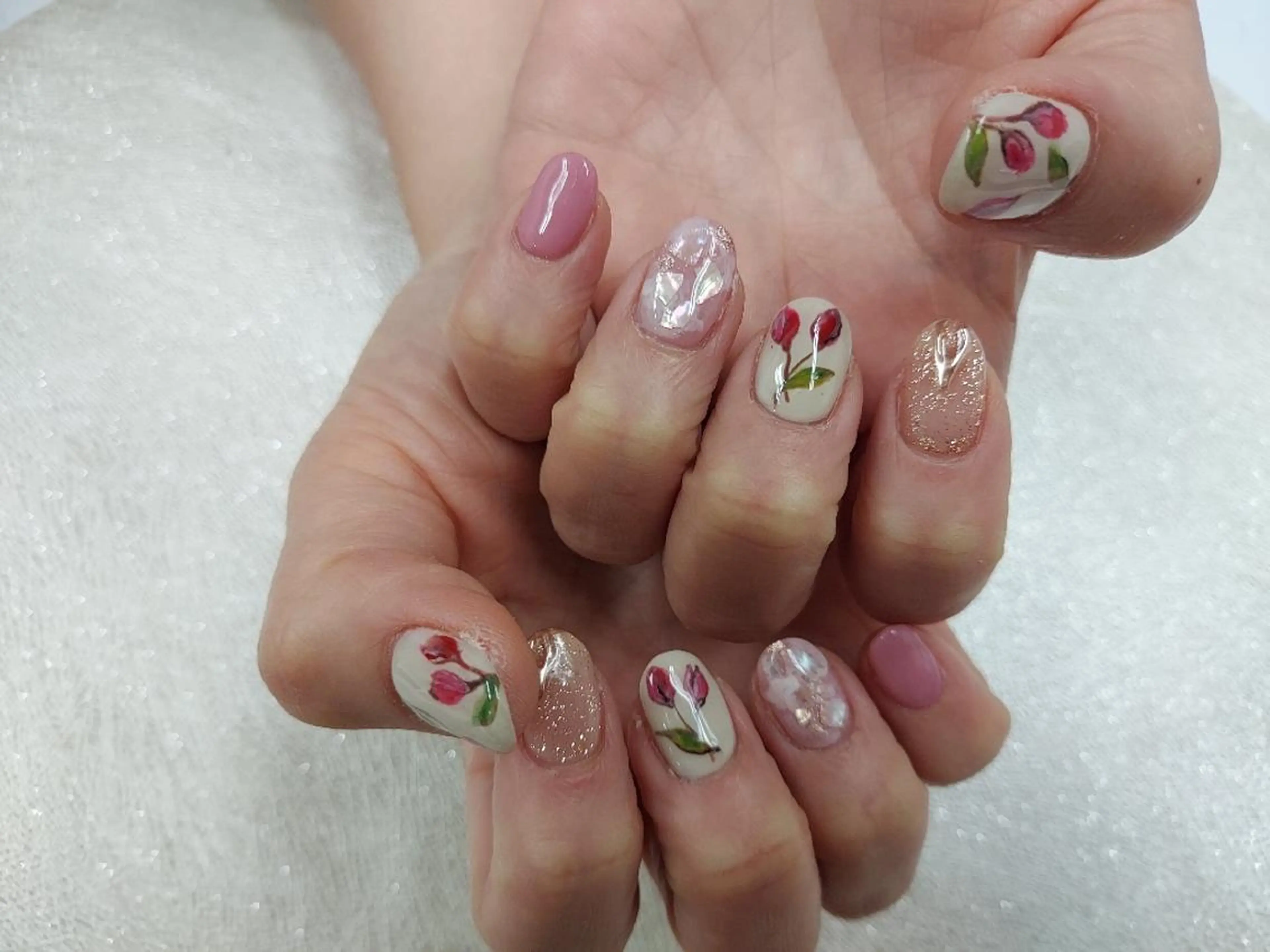 ネイル アートネイル ジェルネイル 持ち込み ニュアンスネイル パラジェル 河野ちえ (雑誌掲載サロン)のネイルデザイン