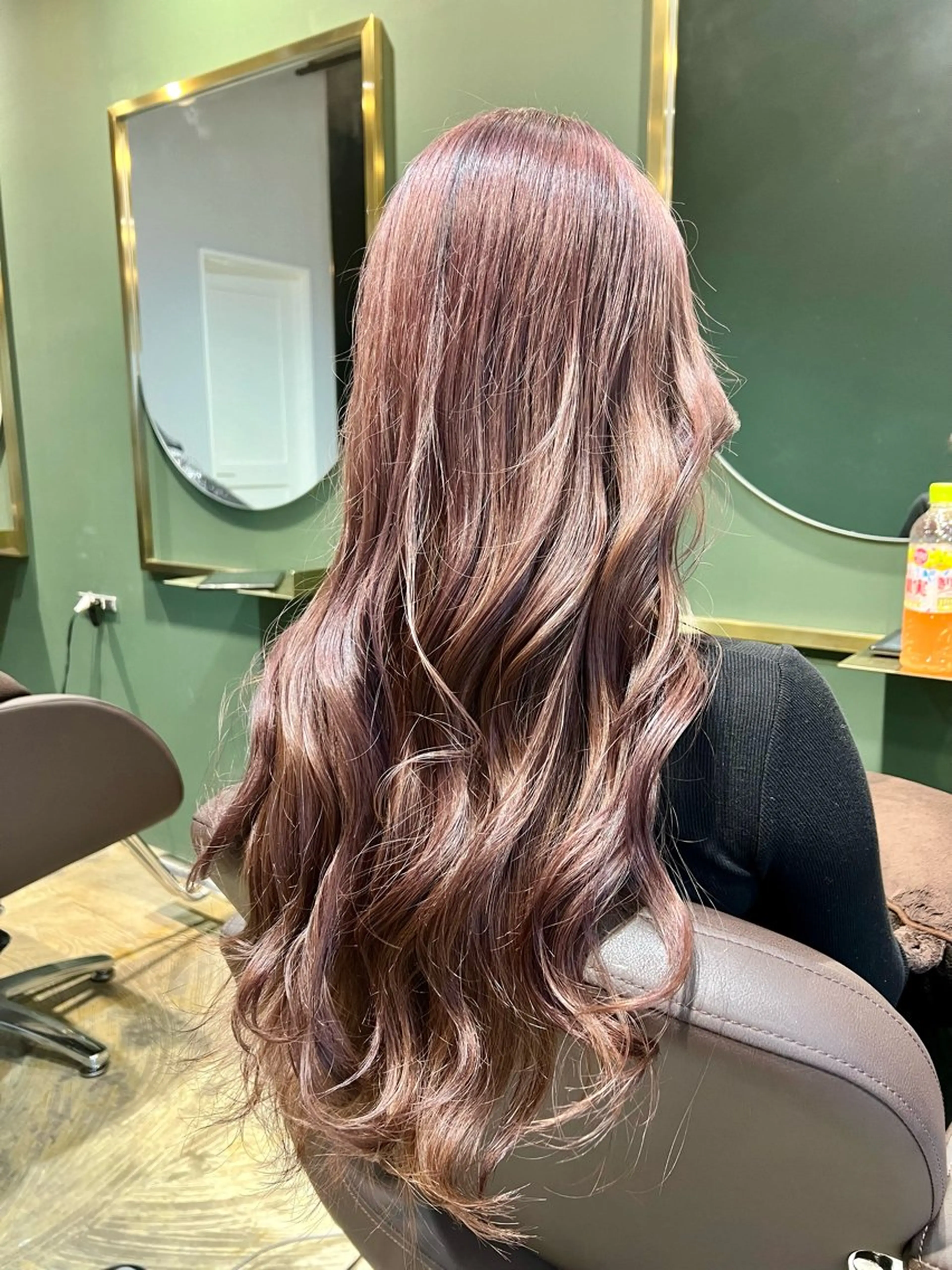 ロング カラー ブラウンカラー ピンクカラー ピンクブラウン ロング カラースペシャリスト しょう🧑🏼‍🎨のヘアスタイル