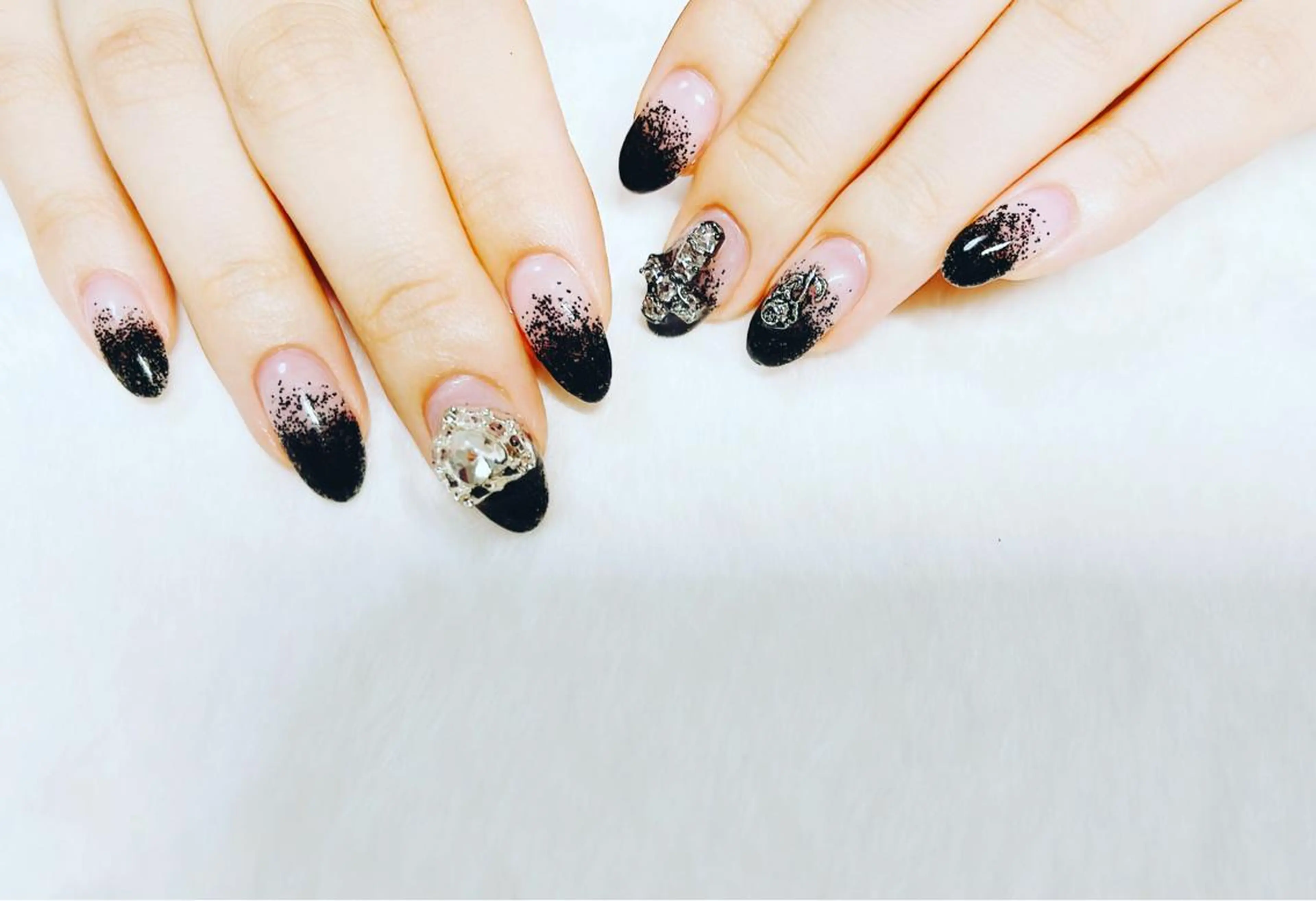 ネイル ハンドネイル SYU NAILのネイルデザイン