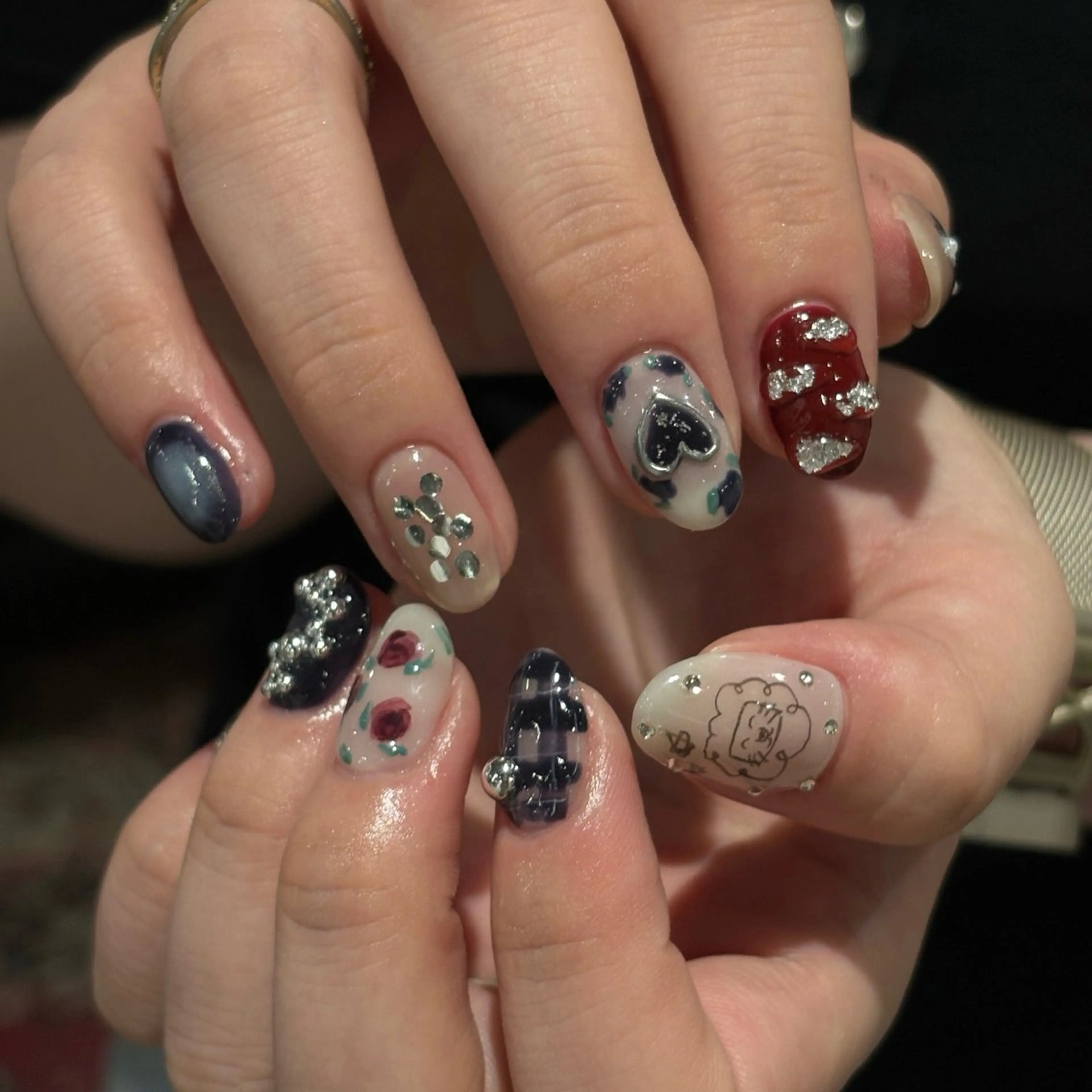 ネイル hinako /個性派ニュアンスのネイルデザイン