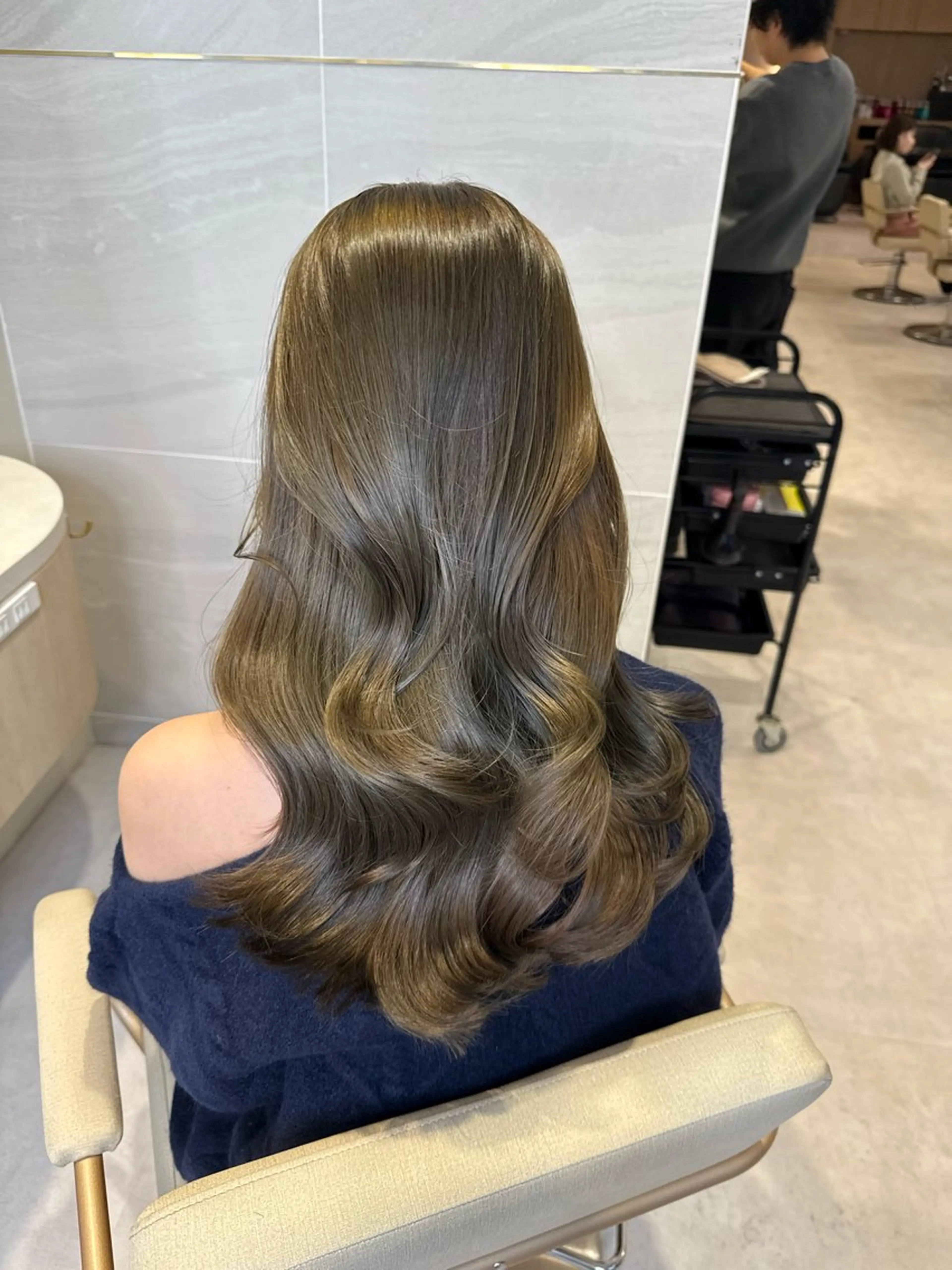 ロング カラー ベージュカラー ブリーチ ダブルカラー ブリーチなしカラー カット ヘアカラー Ms.CHARM所属・透明感カラー🌿 グレージュ🐺陽介のヘアスタイル