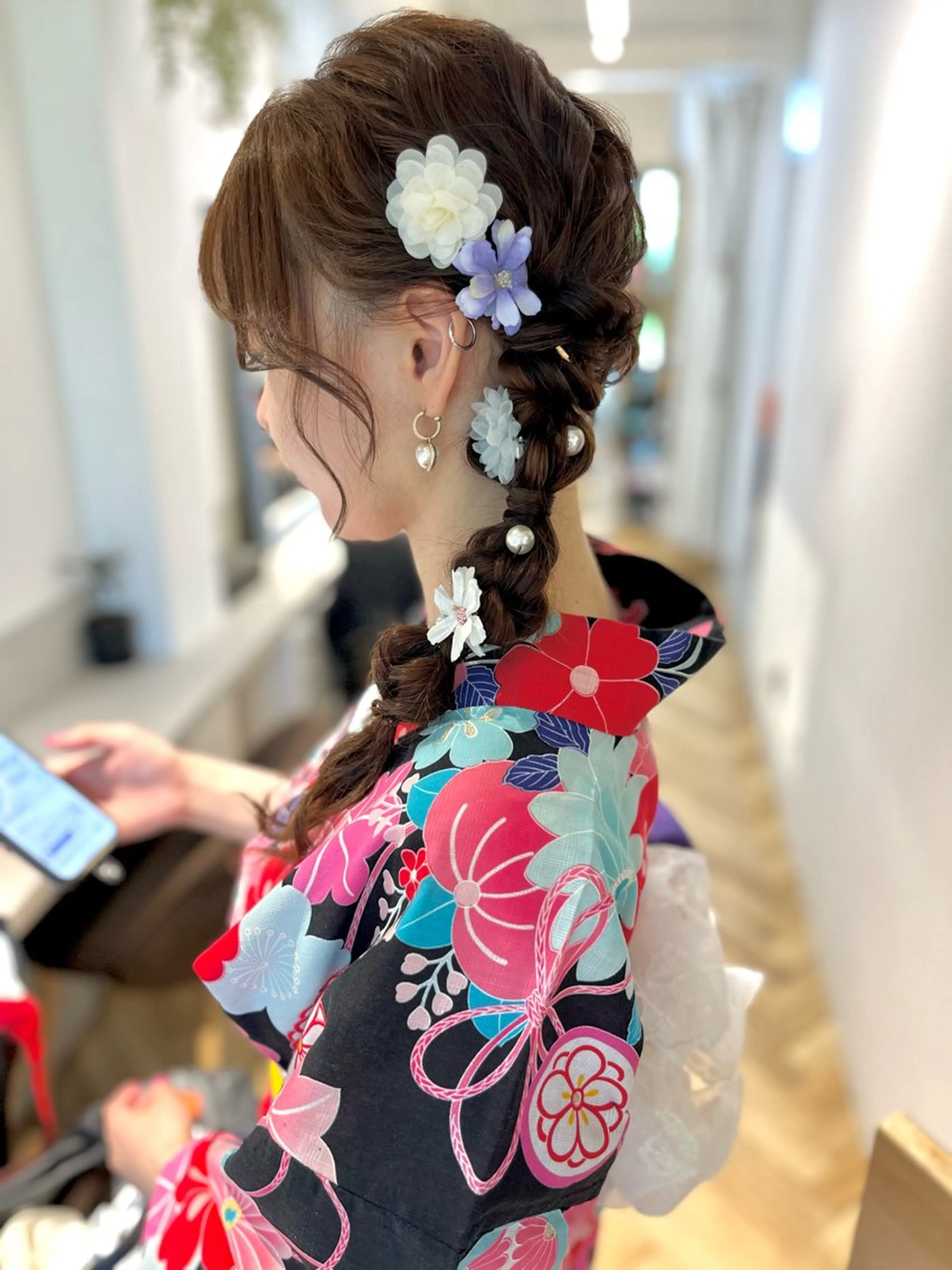 ヘアアレンジ 玉ねぎヘアー 髪飾り 似合わせヘアメイク 💐オダギリチアキのヘアスタイル