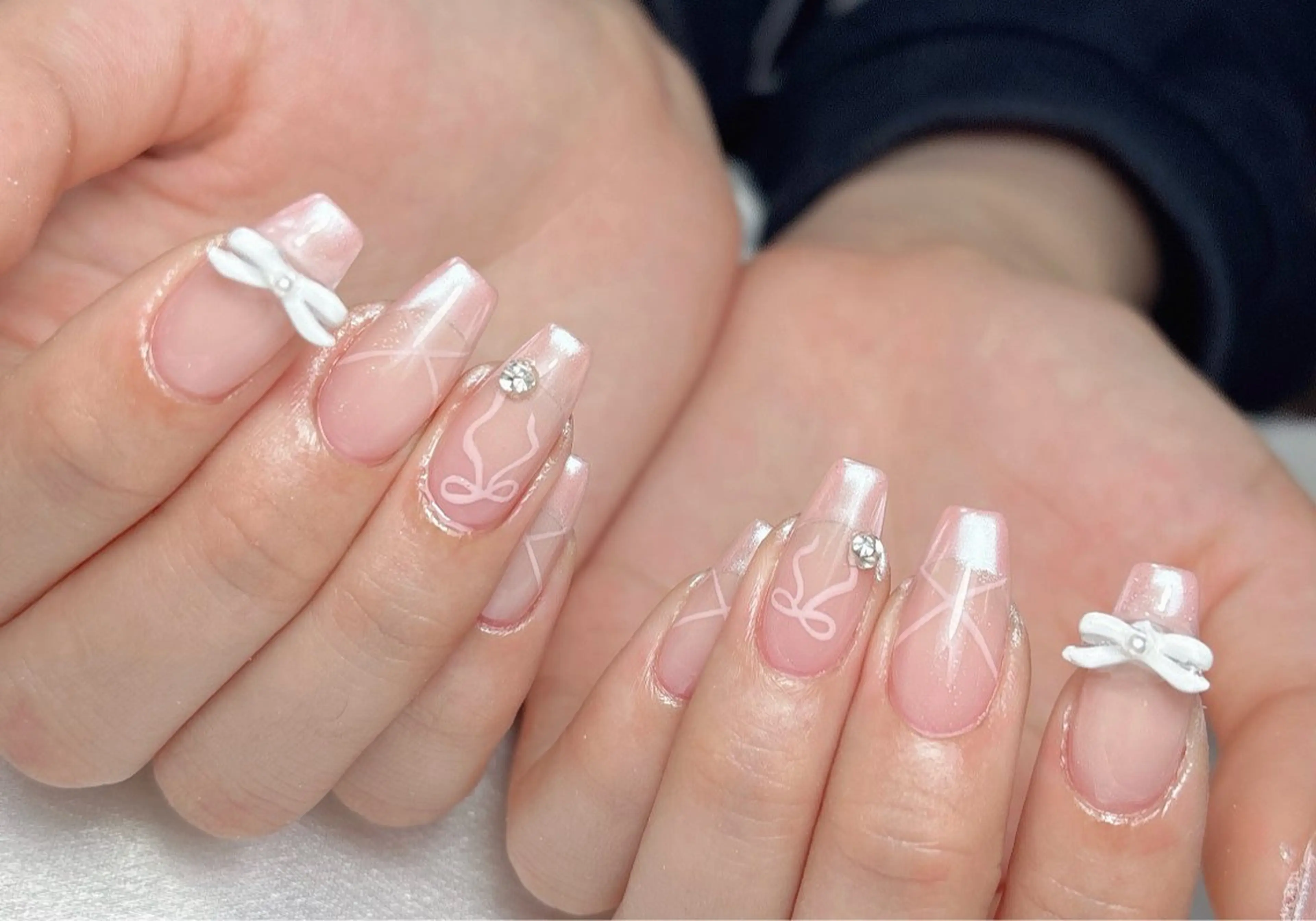 ネイル ハンドネイル Aura  Nail 長さだし/パラジェルのネイルデザイン