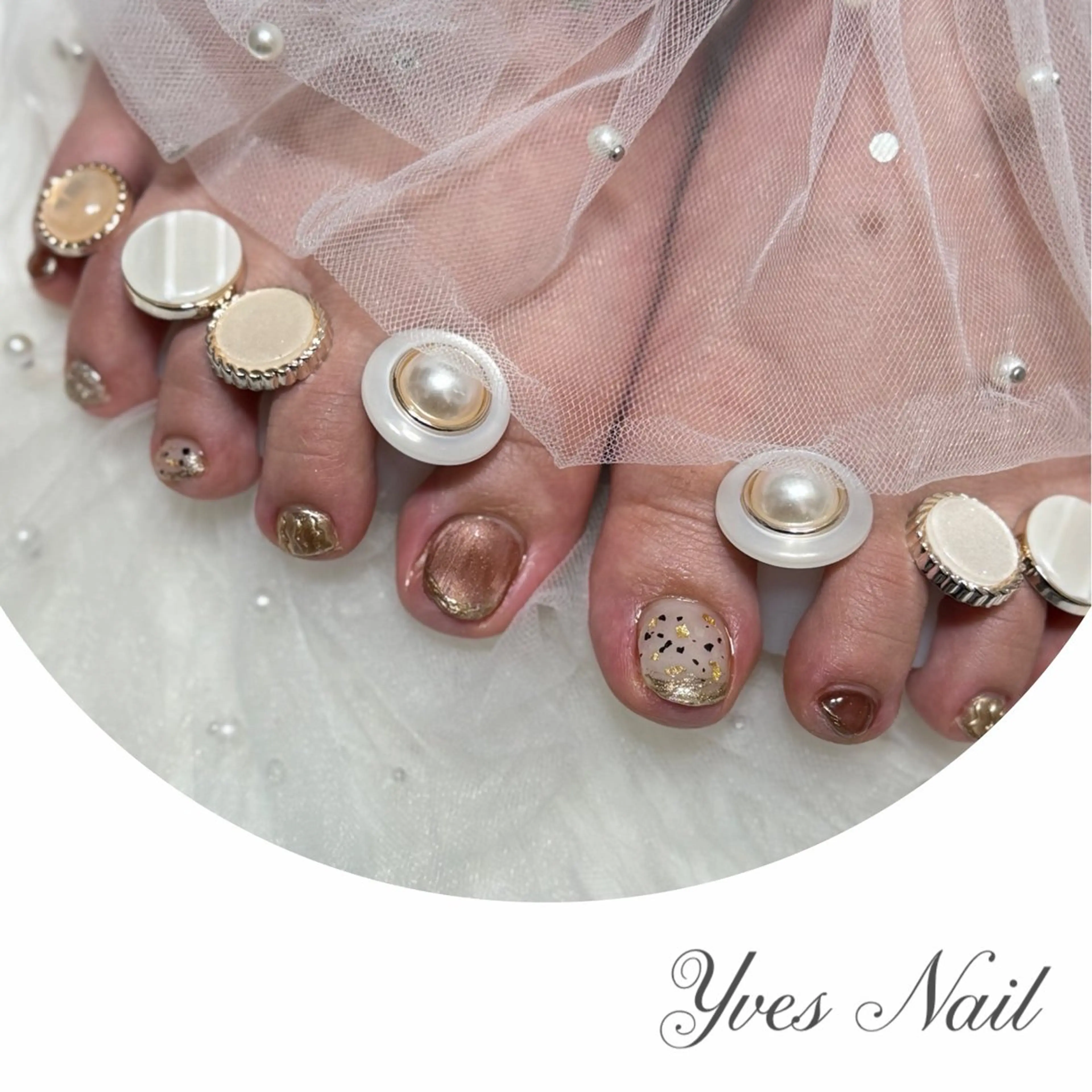 ネイル ブラウン マグネットネイル フットネイル kanno yのネイルデザイン