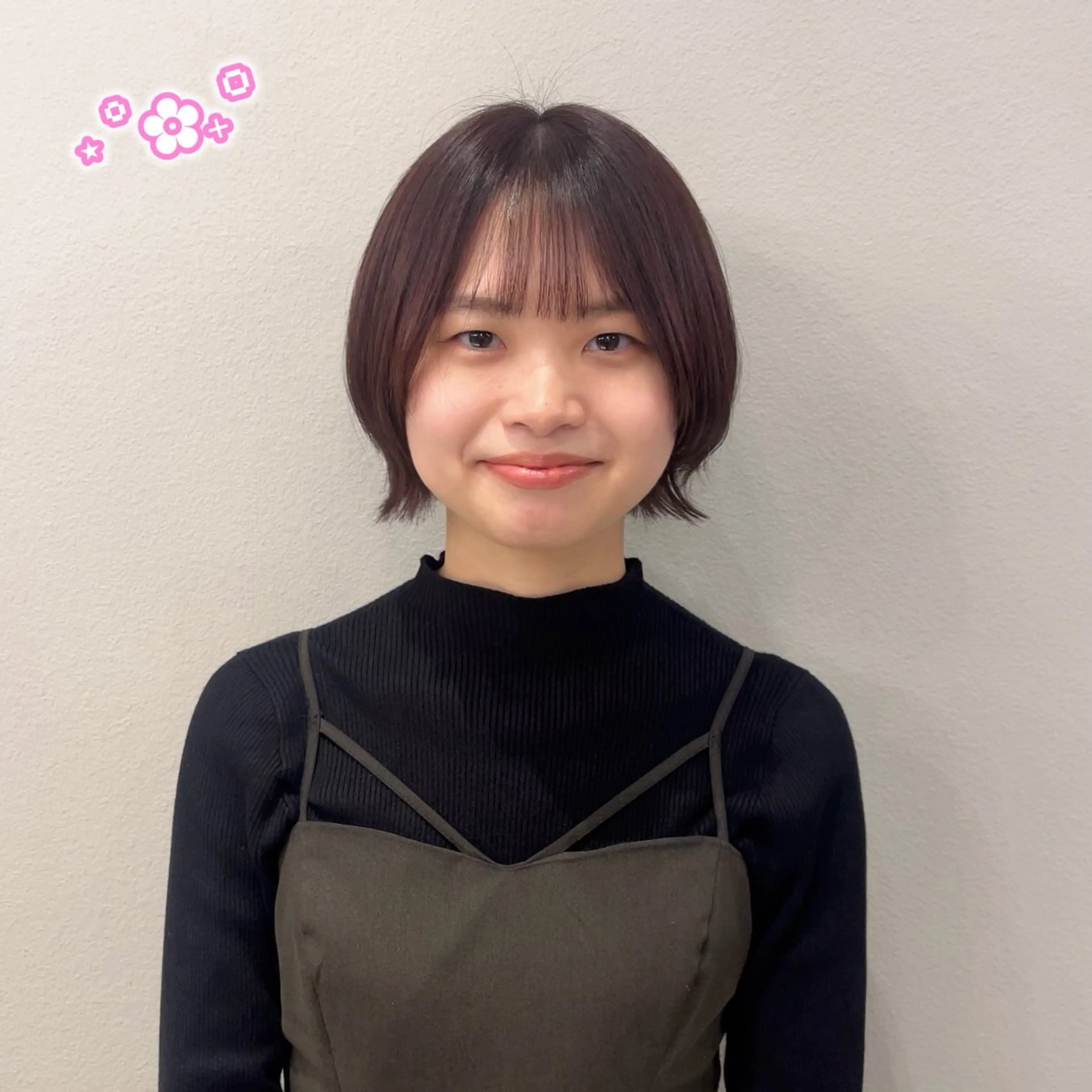 ミディアム カラー ボブレイヤー ブラウンカラー ラベンダーカラー ラベンダーブラウン ボブ カット ヘアカラー 顔周り/ガーリー /ヘアメ/あつはのヘアスタイル