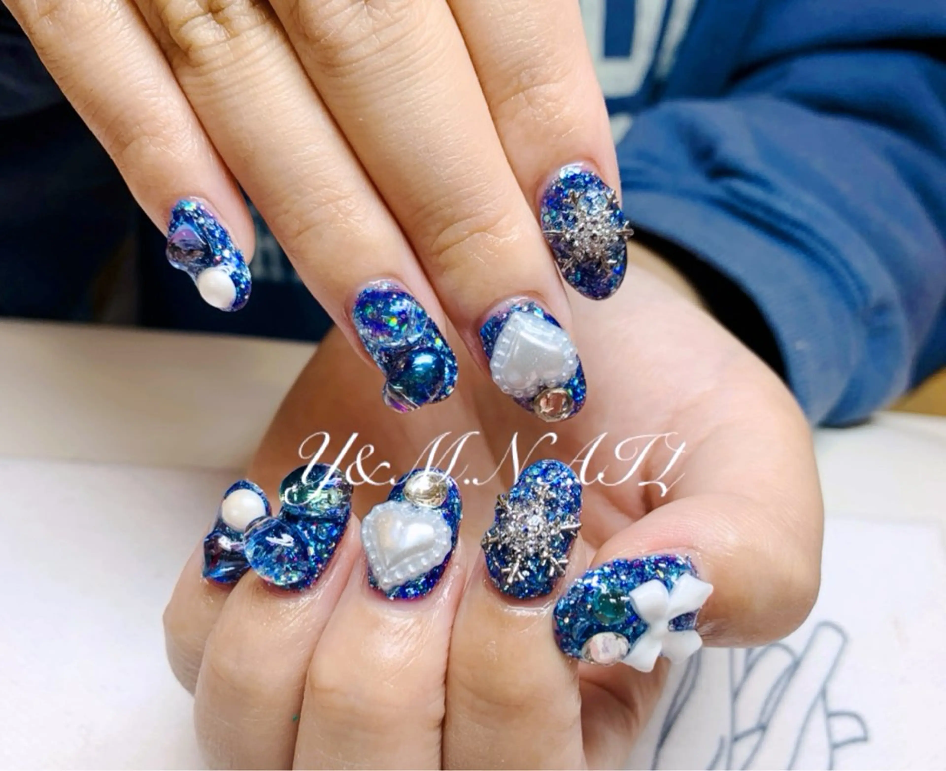 ネイル Ui_Amor (パラジェル)のネイルデザイン